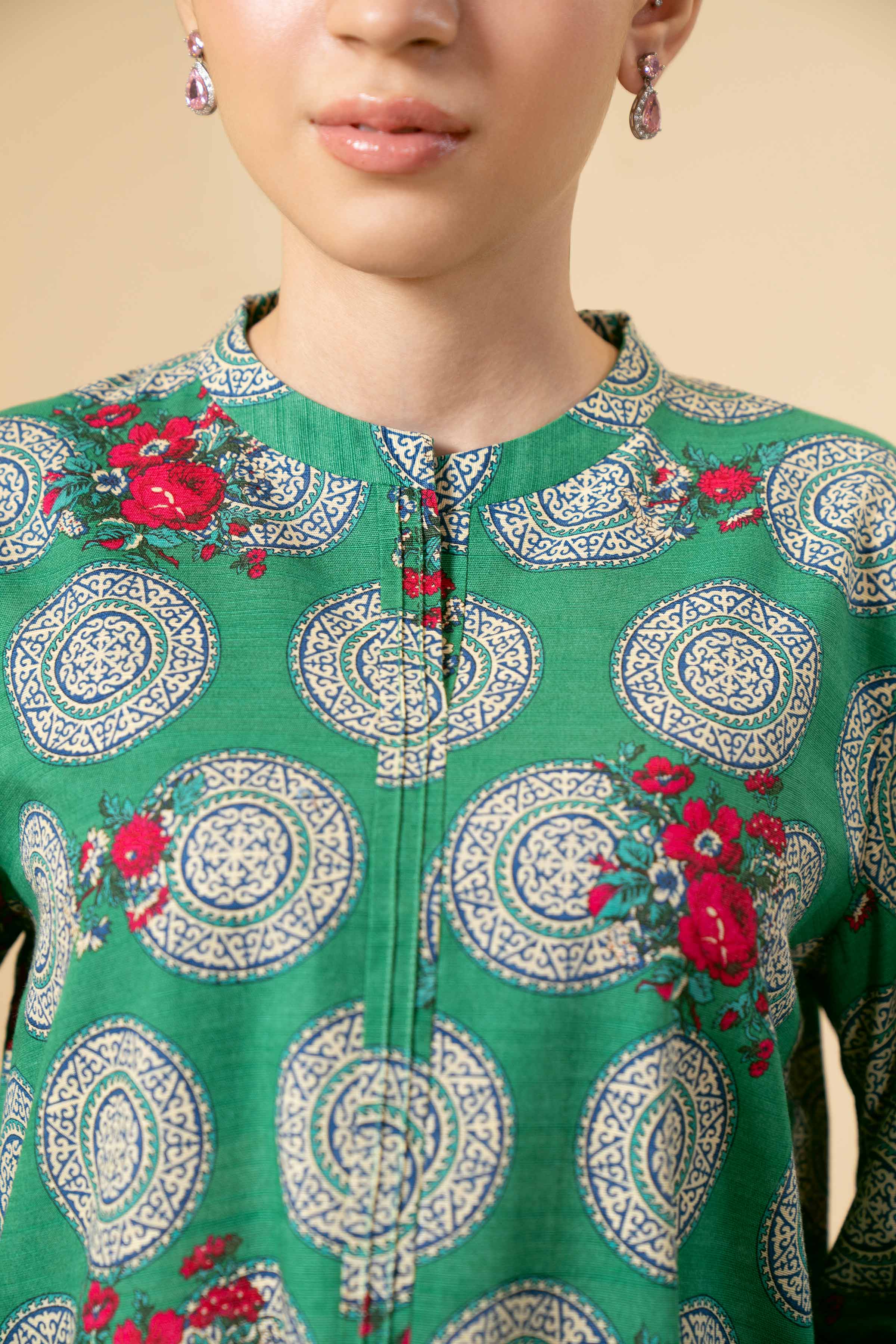NishatUK - Green Embroidered Khaddar 3-piece unstitched Suit