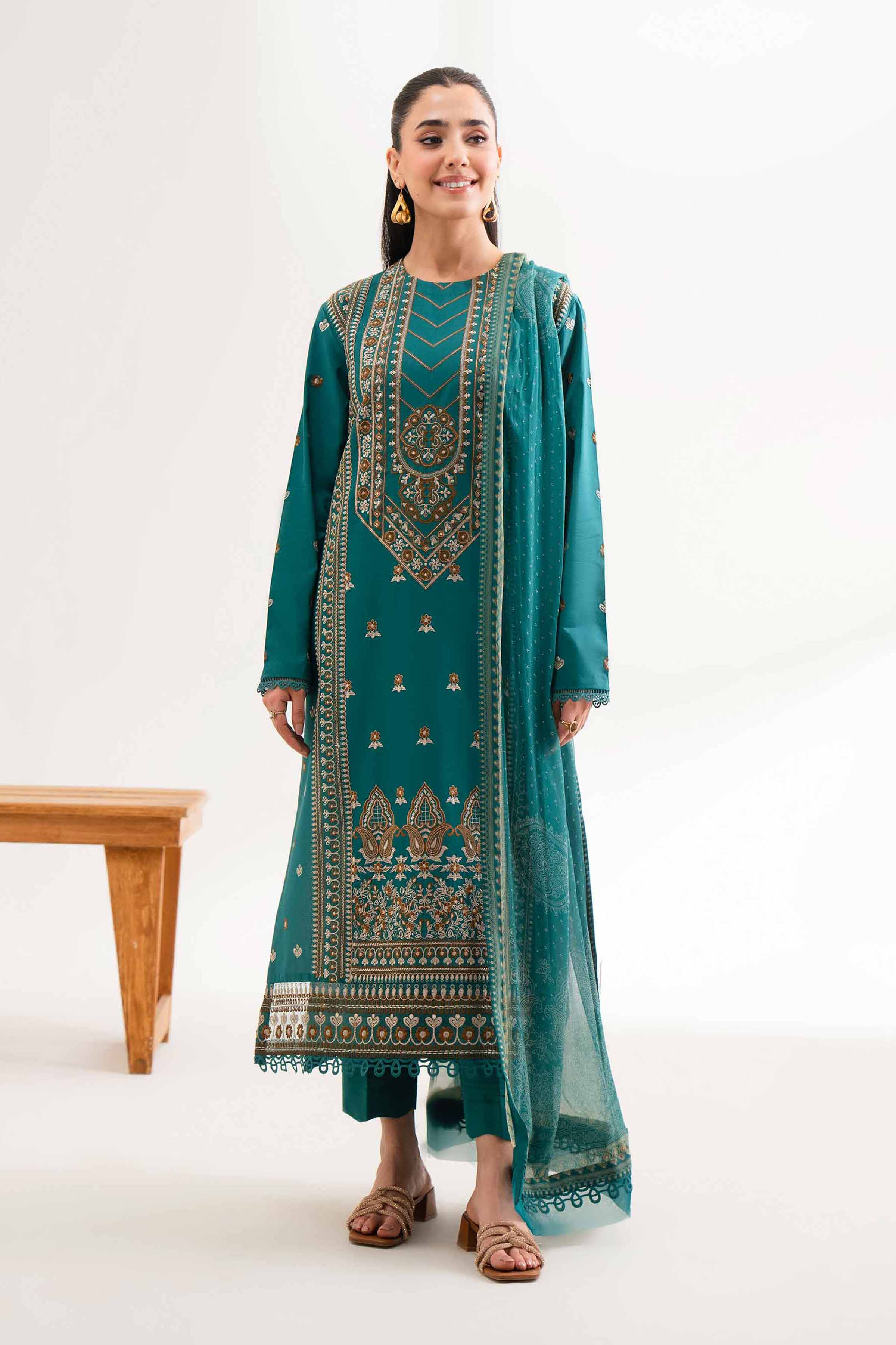 Nishat UK - Green Embroidered Cambric 3 Pieces unstitched suit