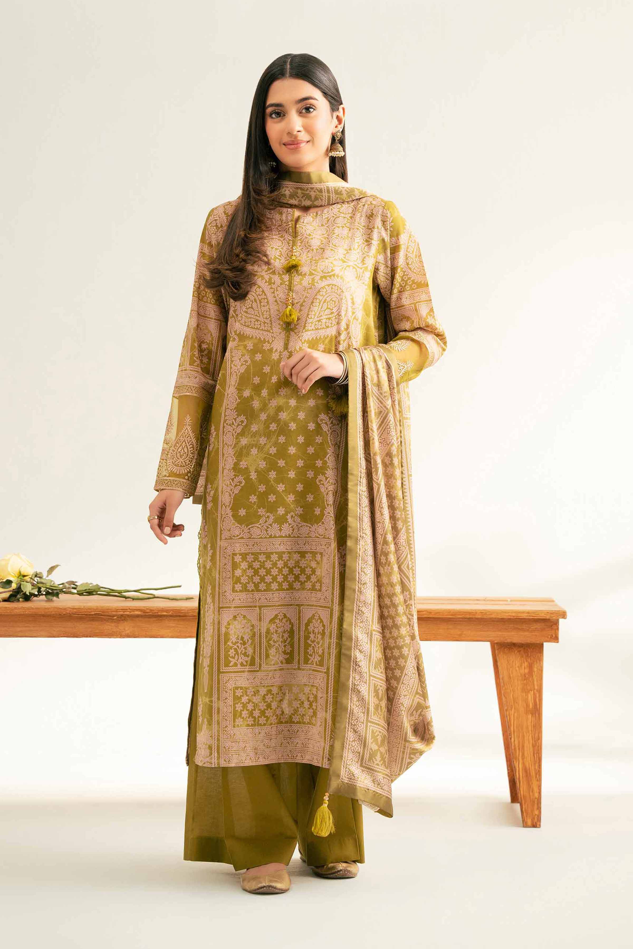 Nishat UK - Green Embroidered Lawn 3 Pieces unstitched suit