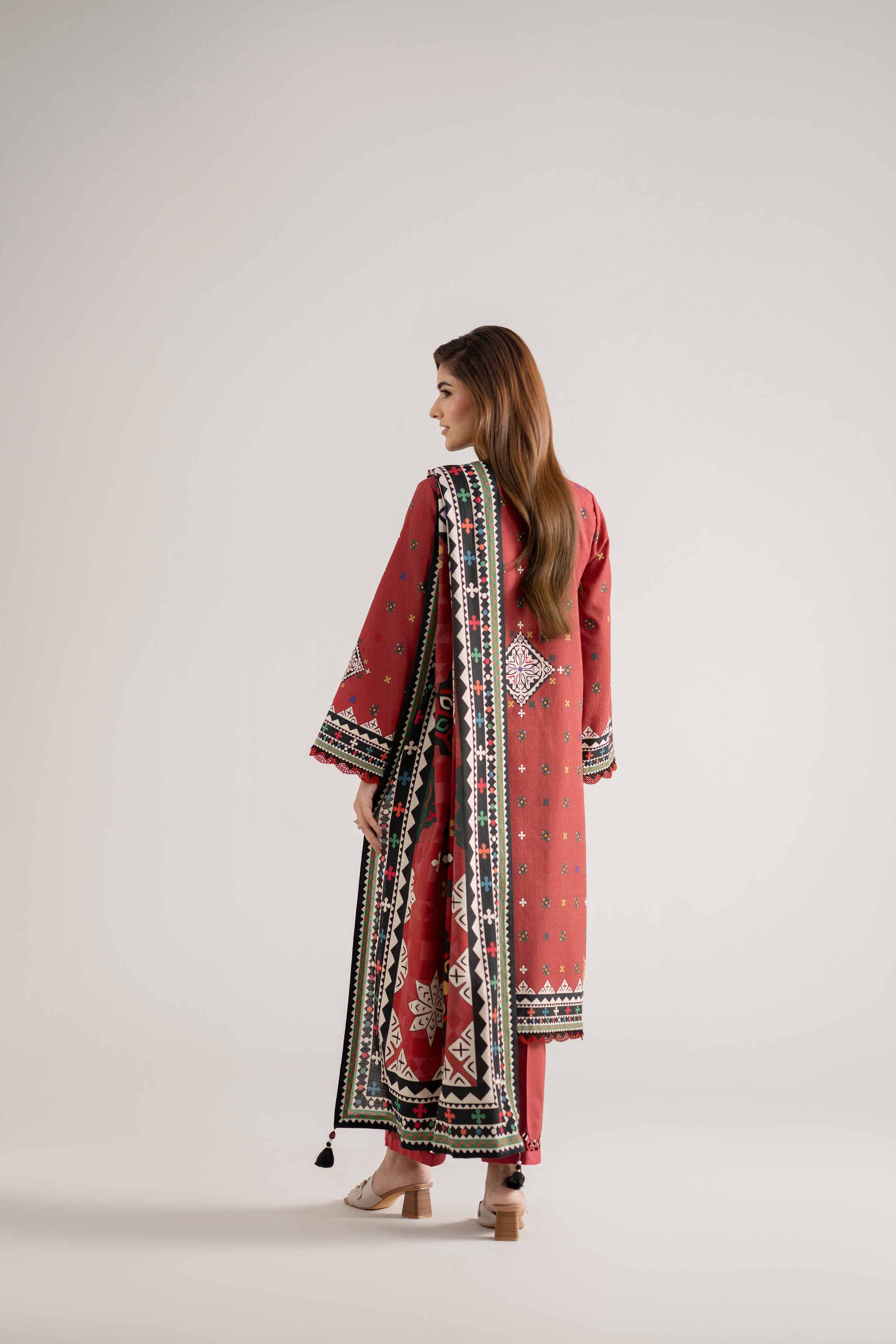 Nishat UK - Pink Embroidered Jacquard 3 Pieces unstitched suit