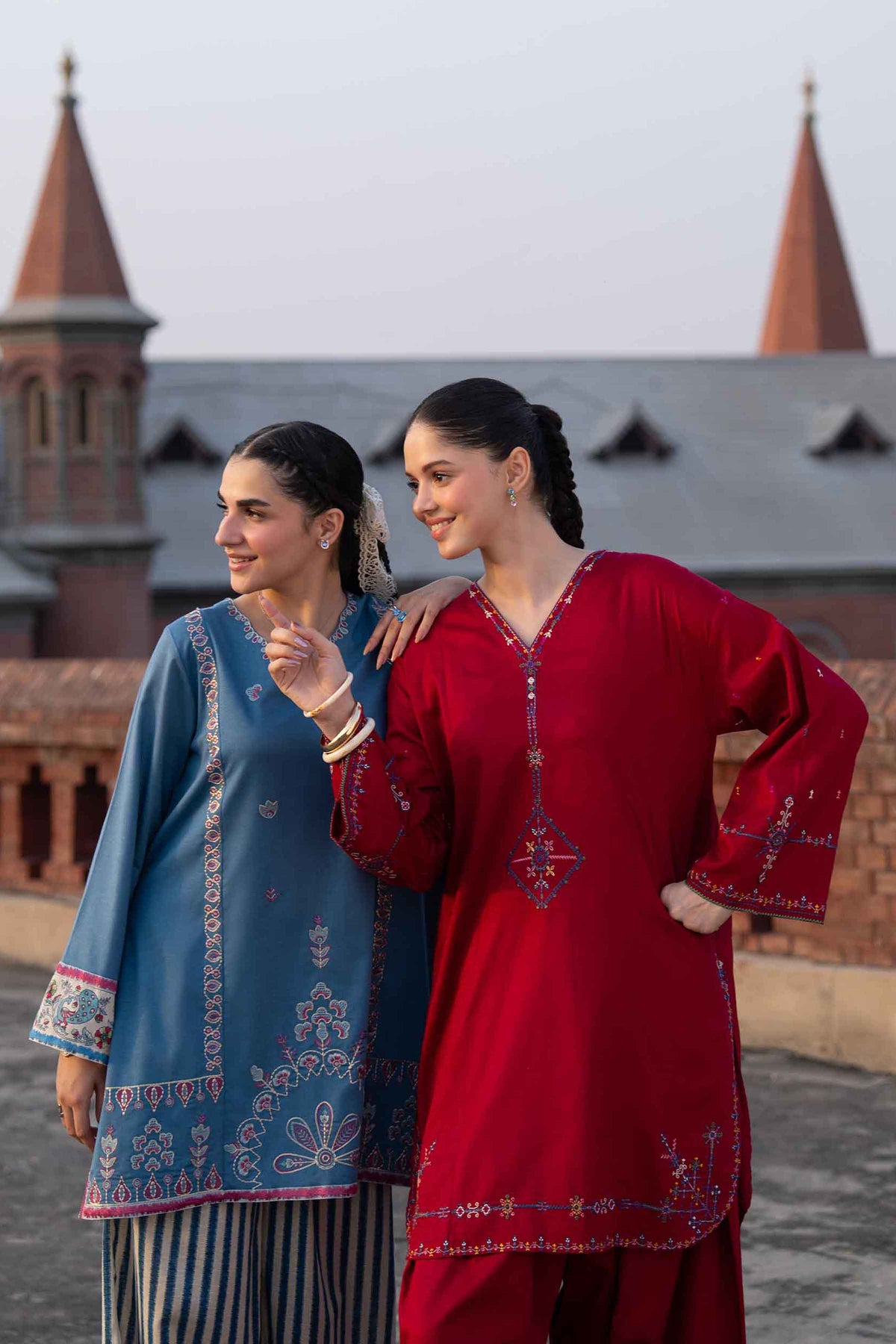 Nishat UK - Blue Embroidered Karandi 2 Pieces ready to wear