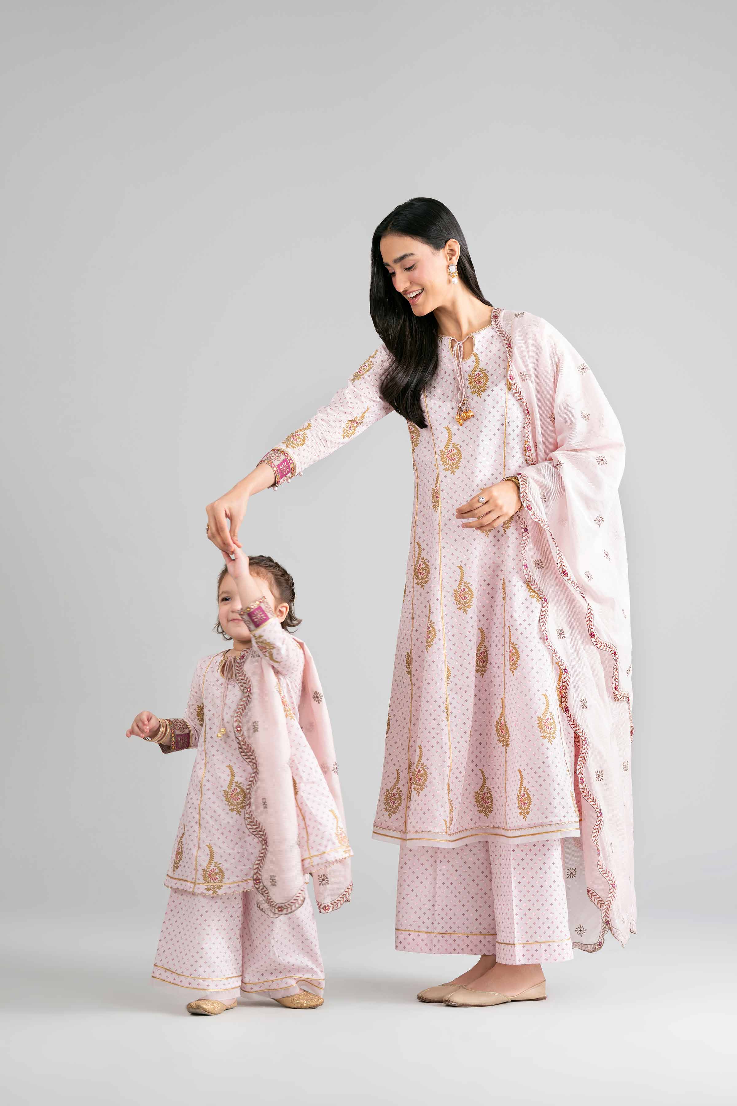 Nishat UK - Pink Embroidered Lawn 3-piece ready to wear Suit