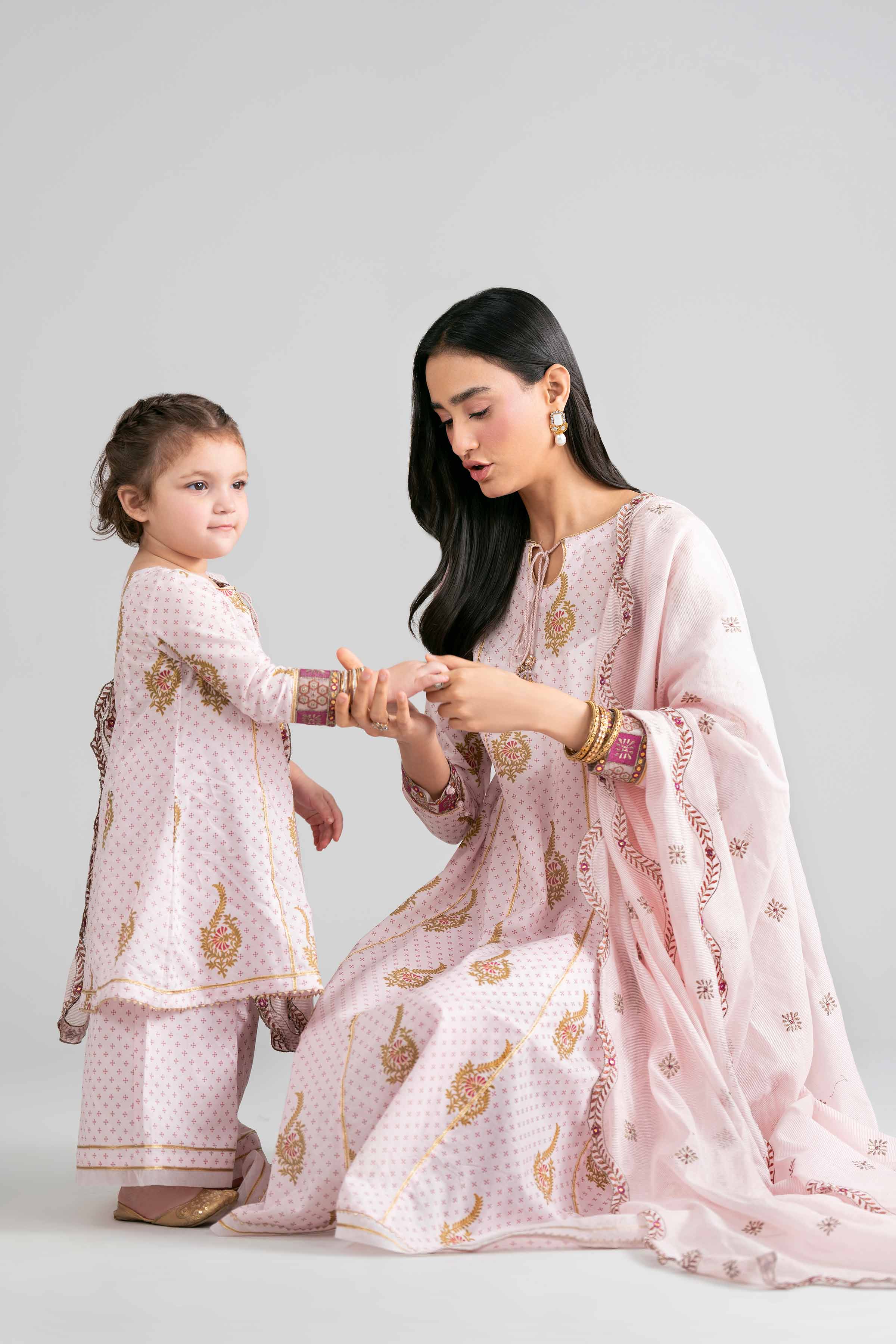 Nishat UK - Pink Embroidered Lawn 3-piece ready to wear Suit
