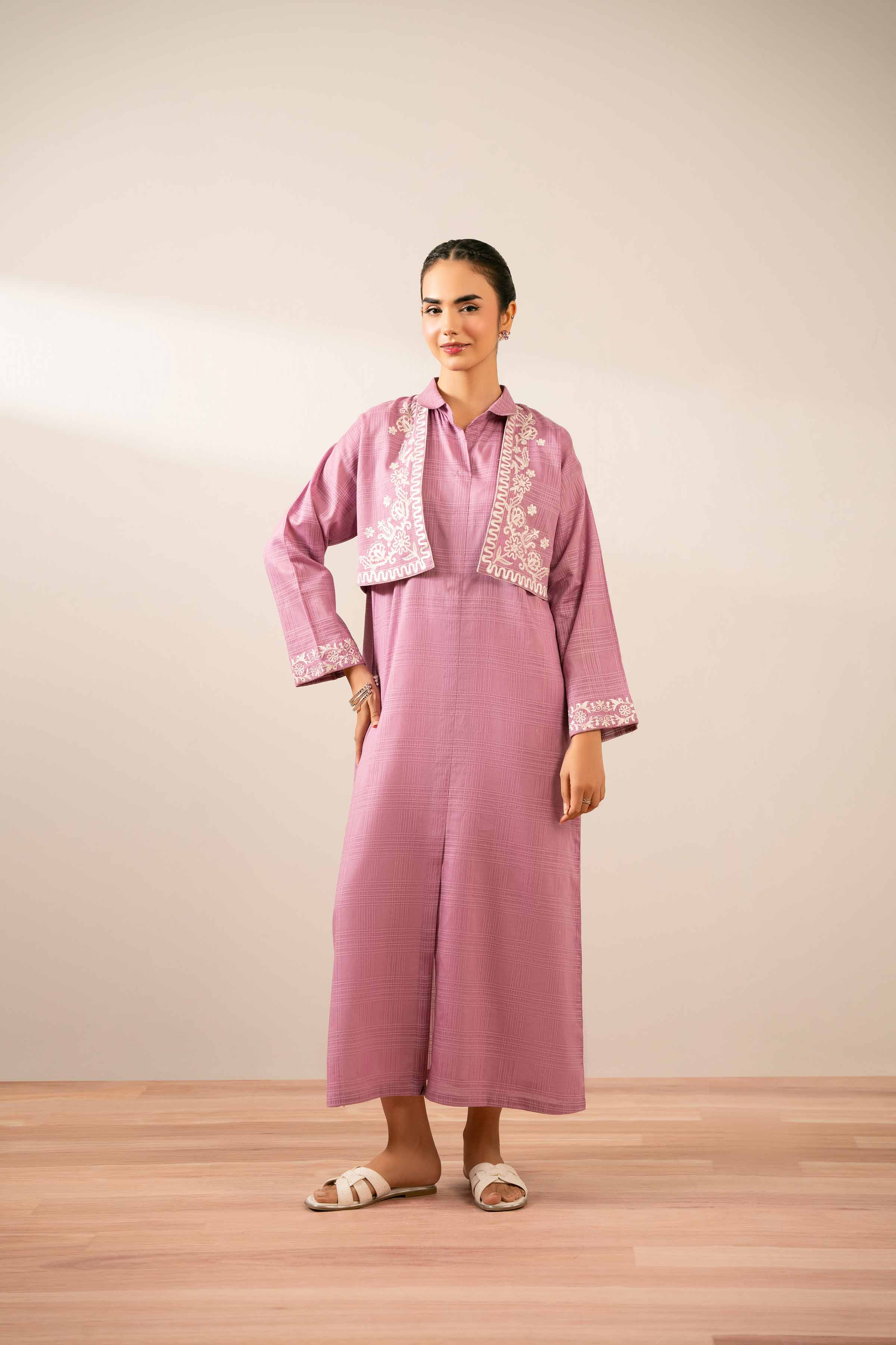 NishatUK - Pink Embroidered Lawn 2-piece ready to wear Fustan