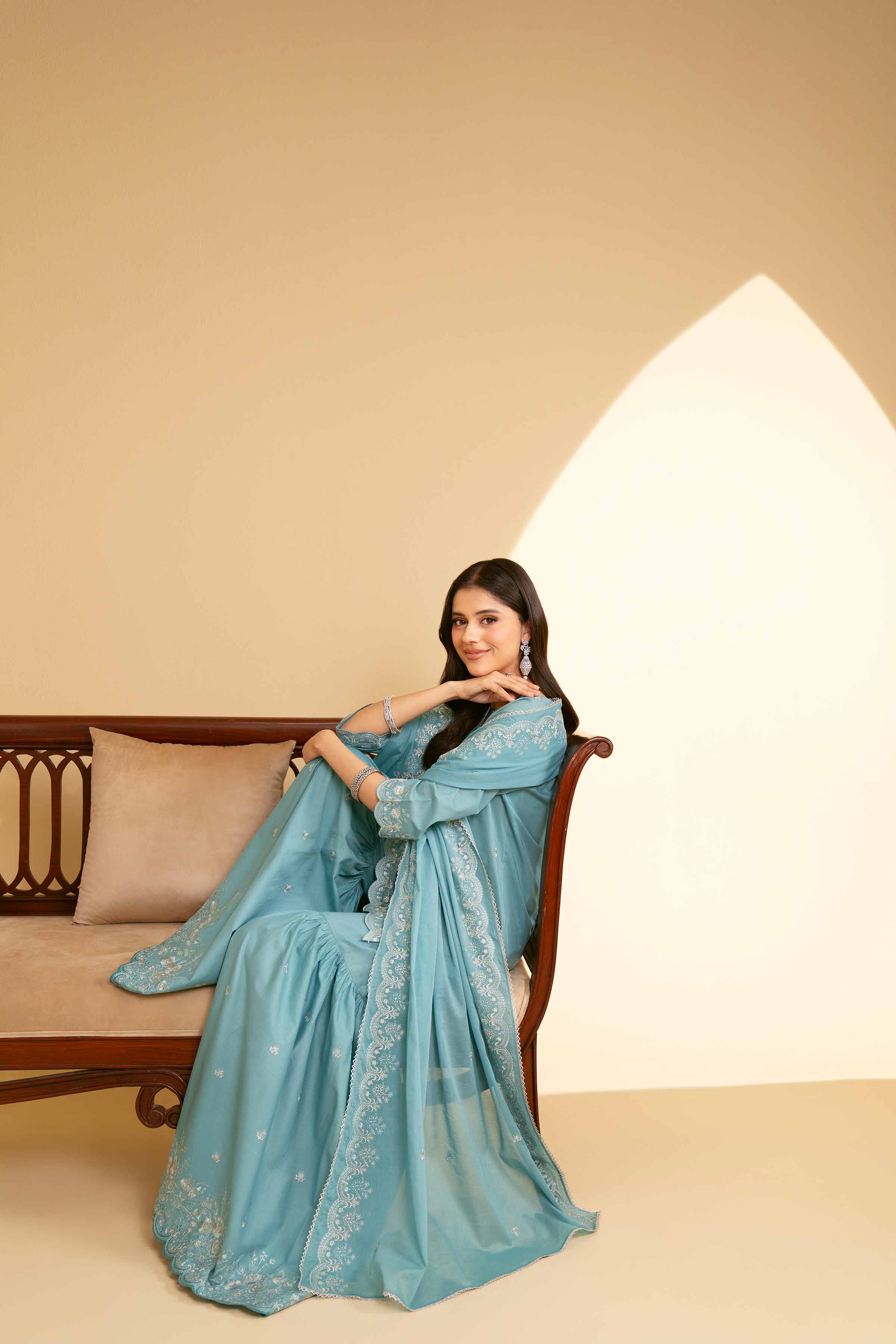 NishatUK - Ferozi Embroidered Lawn 3-piece ready to wear Suit