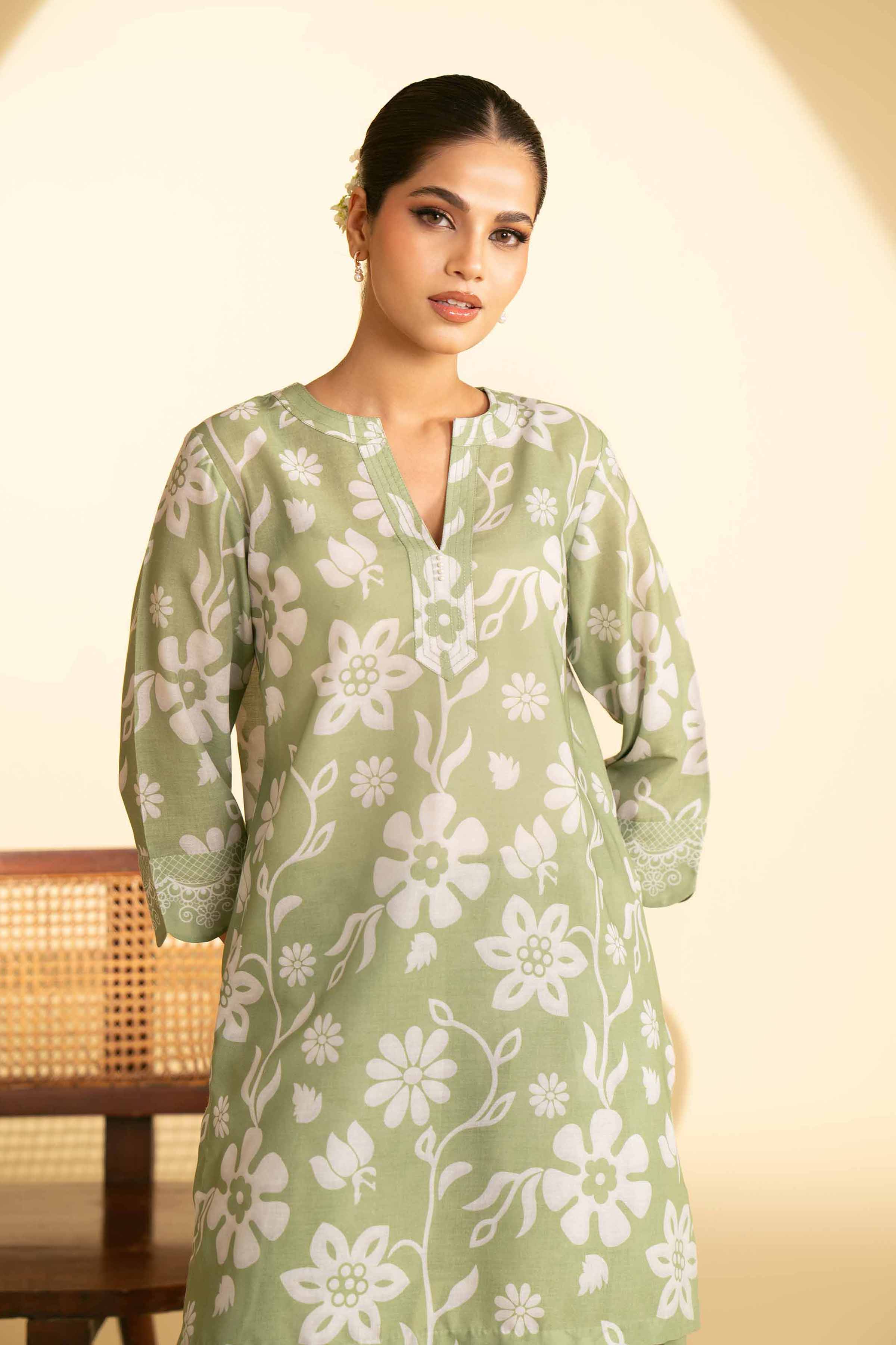 NishatUK - Green Printed Lawn 2-piece ready to wear Luxury Dress