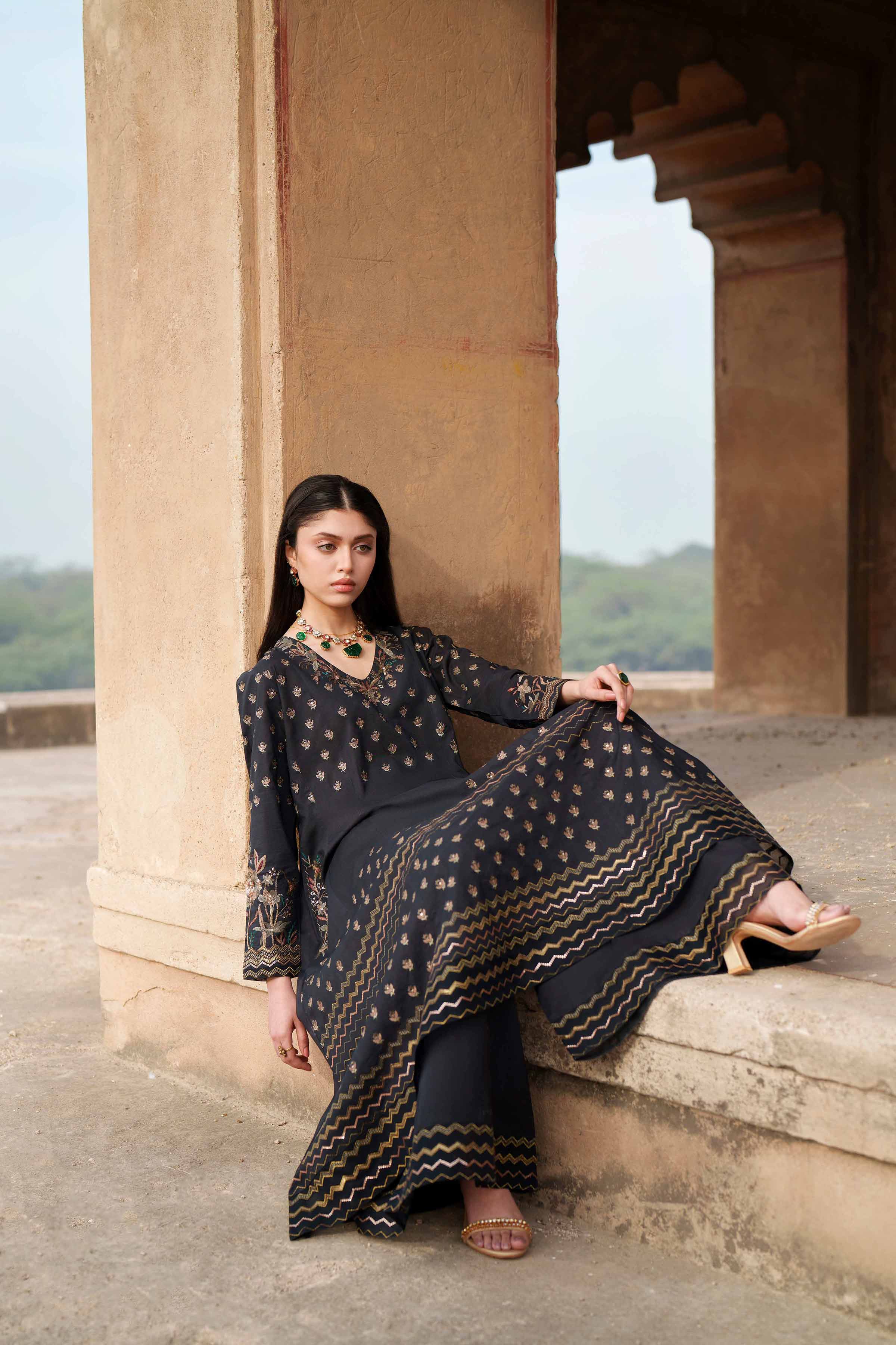 Nishat UK - Black Embroidered Cambric 2-piece ready to wear luxury Dress