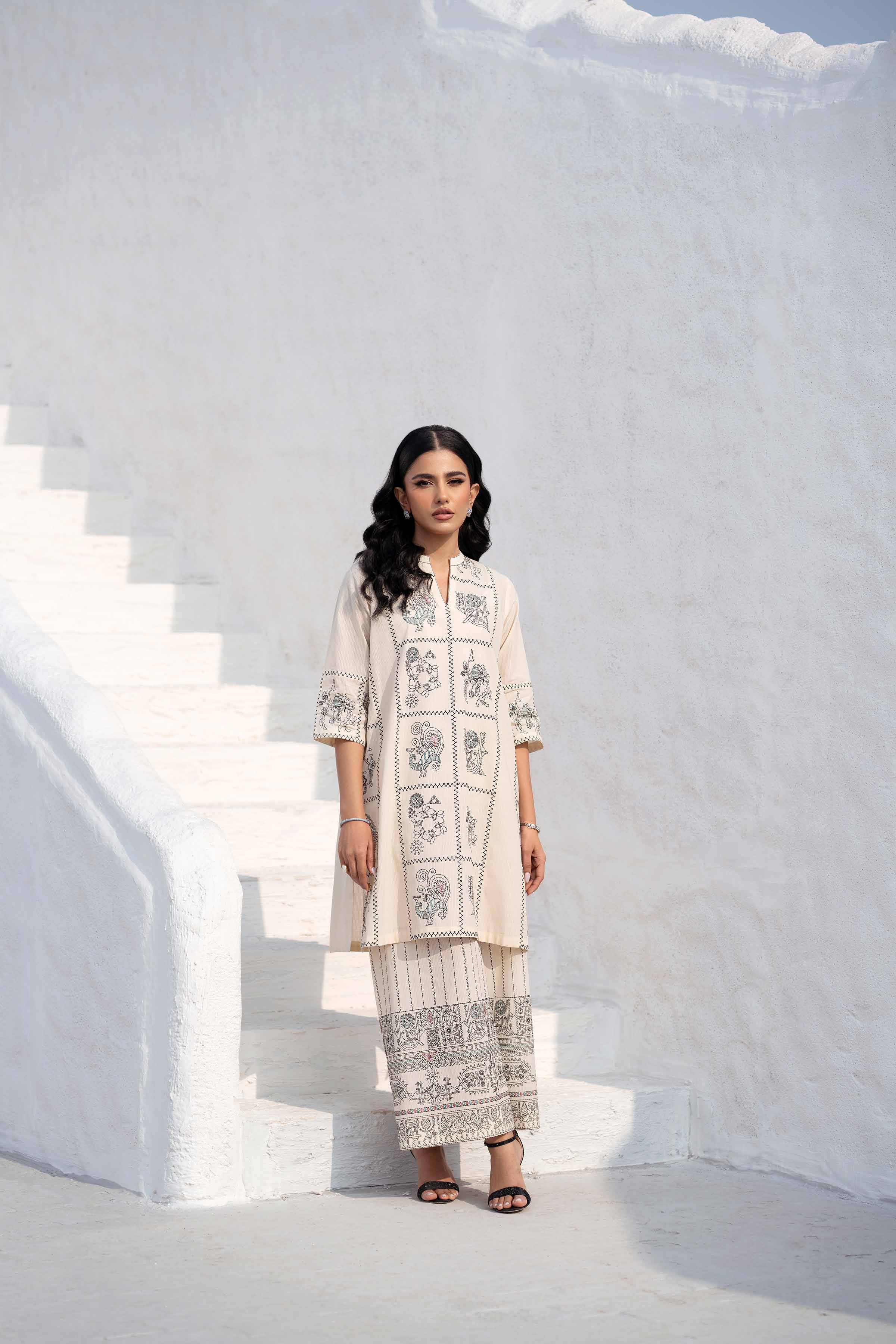 NishatUK - Off White Embroidered Handmade Loom 2-piece ready to wear Luxury Dress