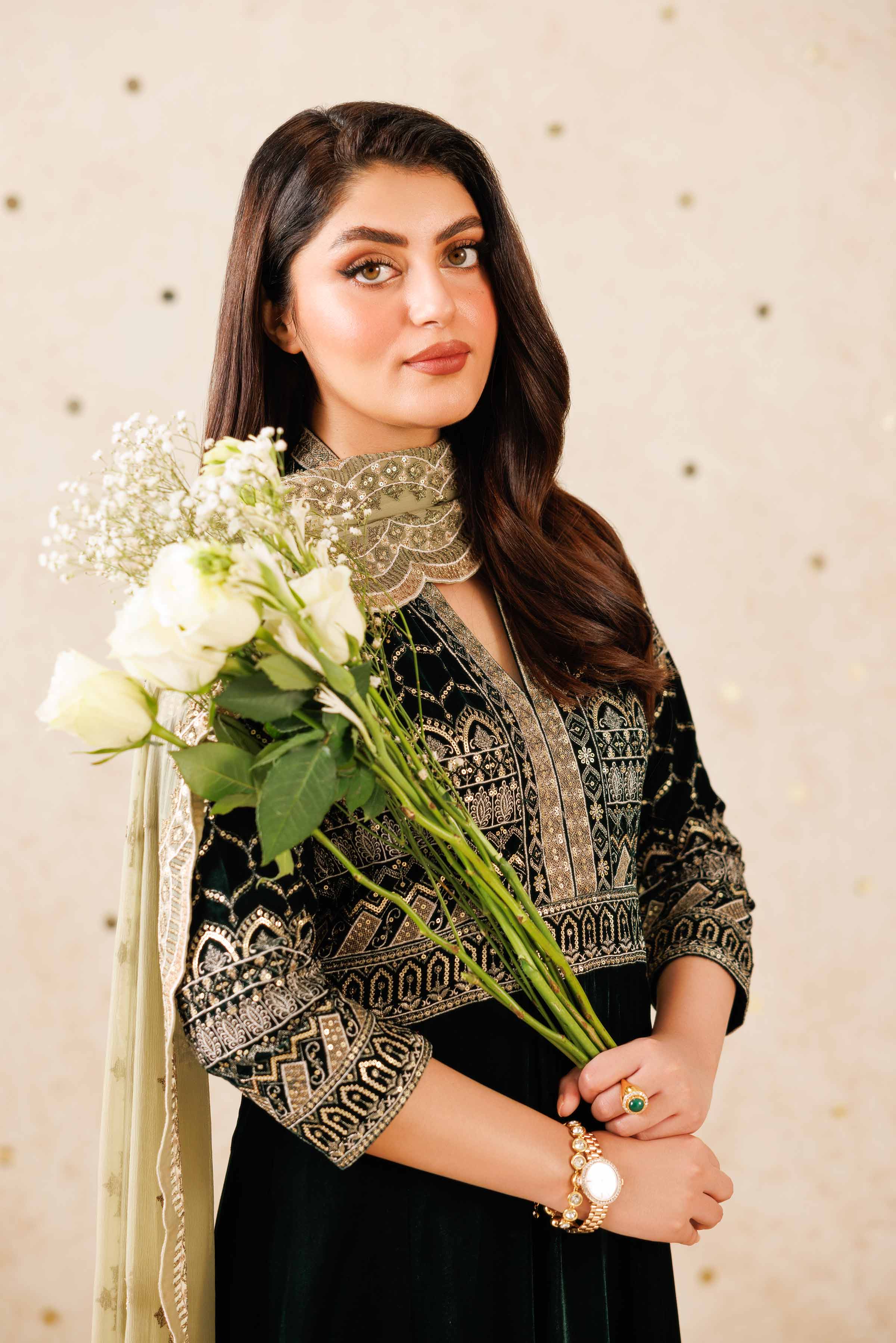 NishatUK - Green Embroidered Velvet 2-piece ready to wear Luxury Dress