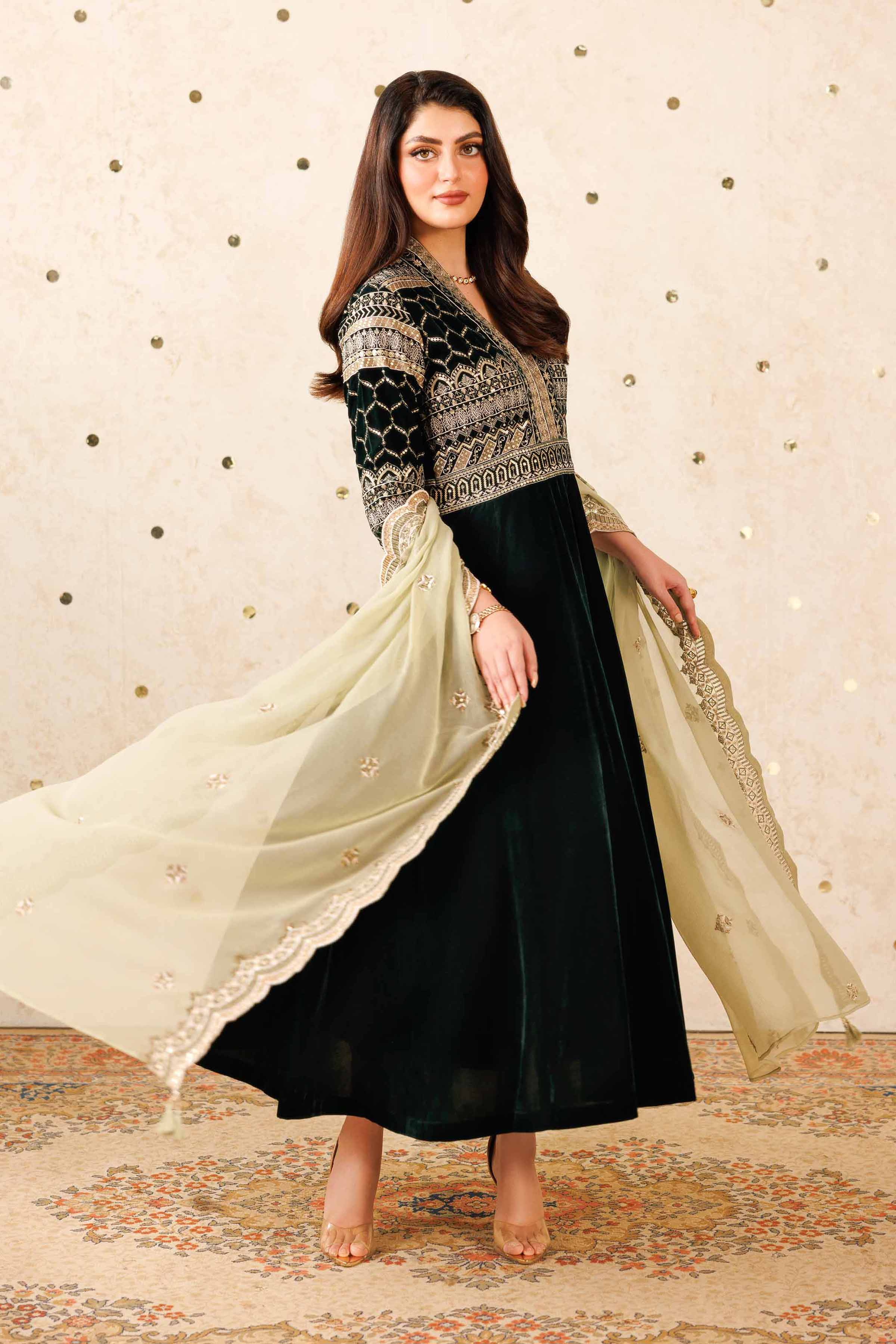 NishatUK - Green Embroidered Velvet 2-piece ready to wear Luxury Dress