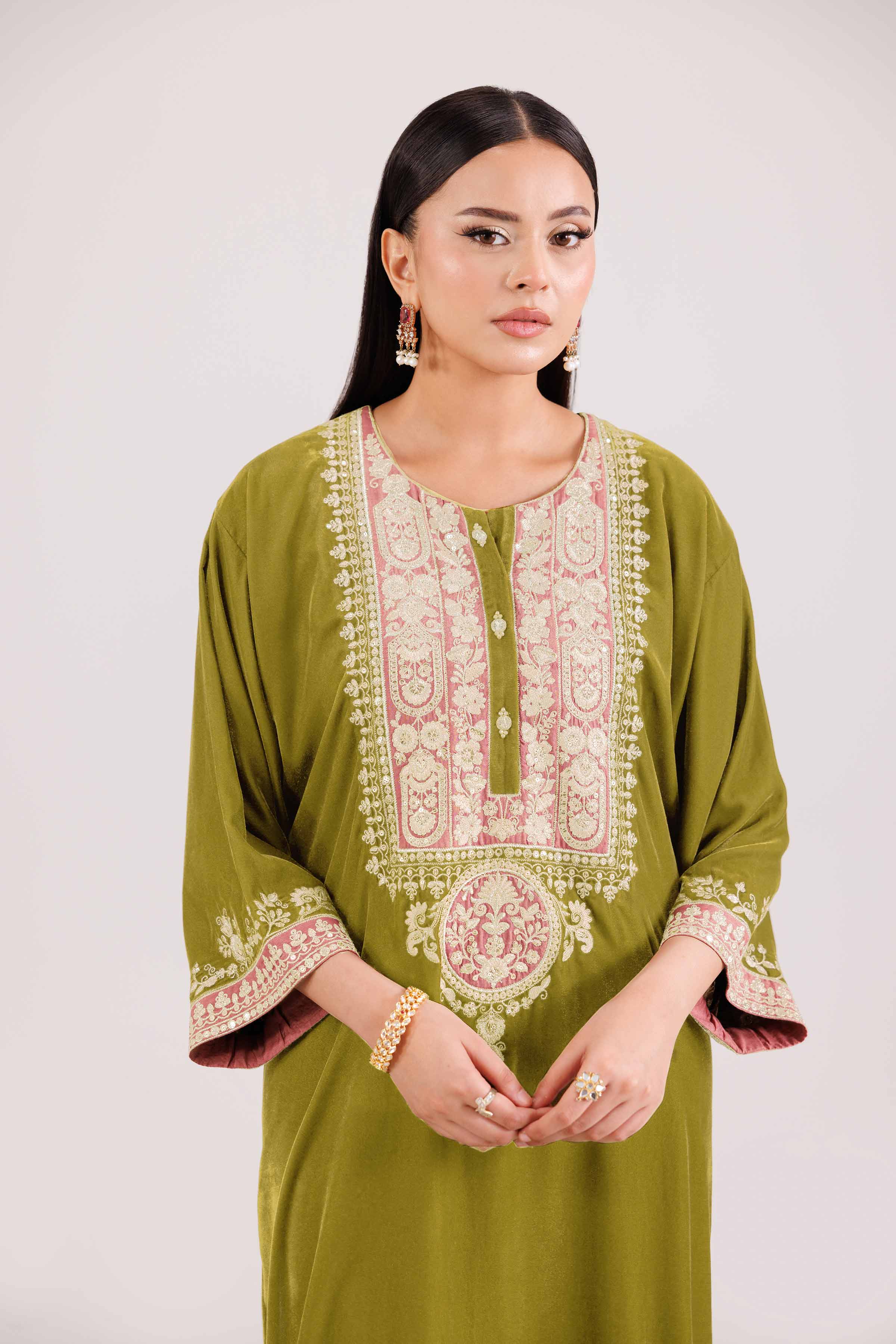 Nishat UK - 2 Piece - Embroidered Suit - KFW25-30