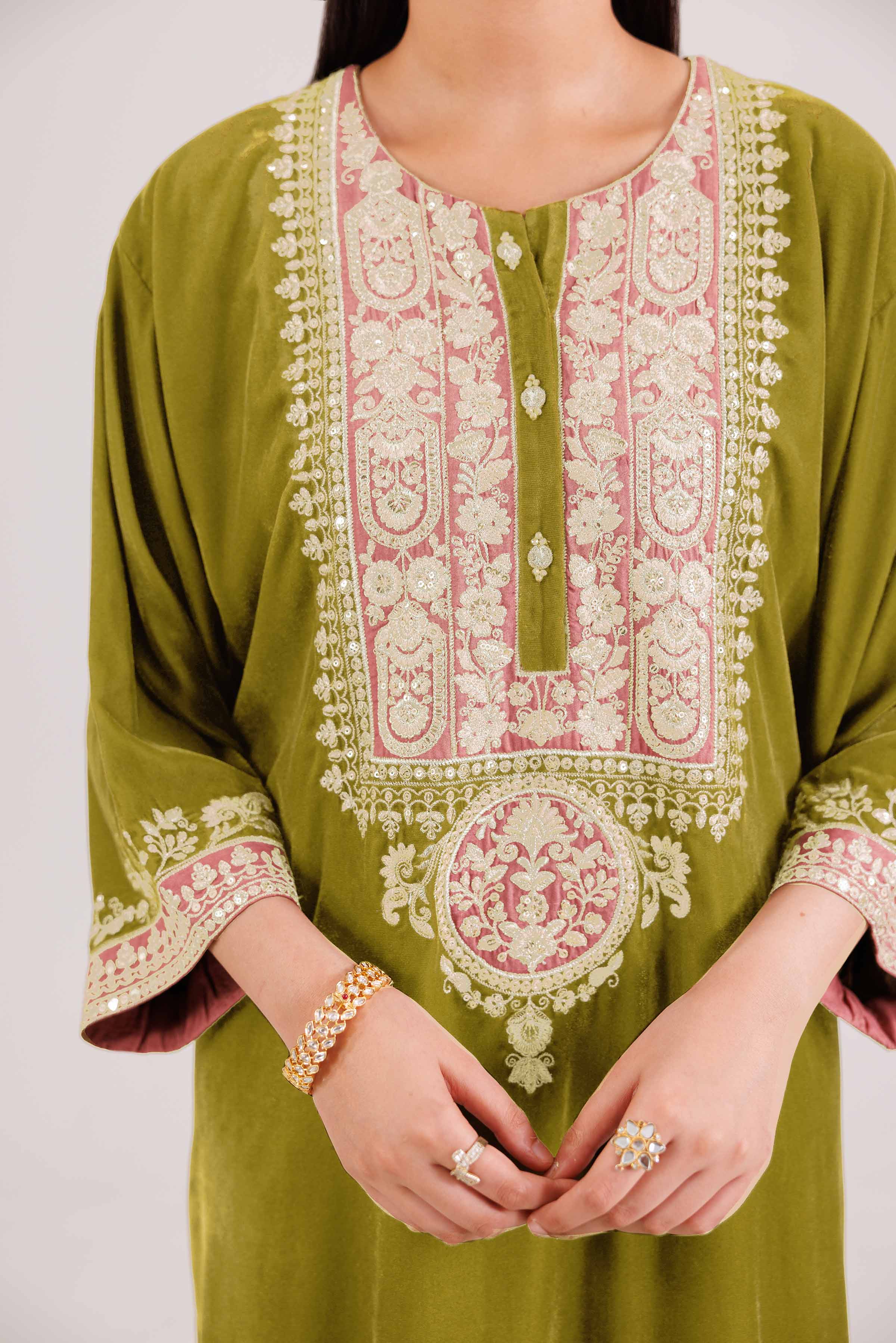 Nishat UK - 2 Piece - Embroidered Suit - KFW25-30