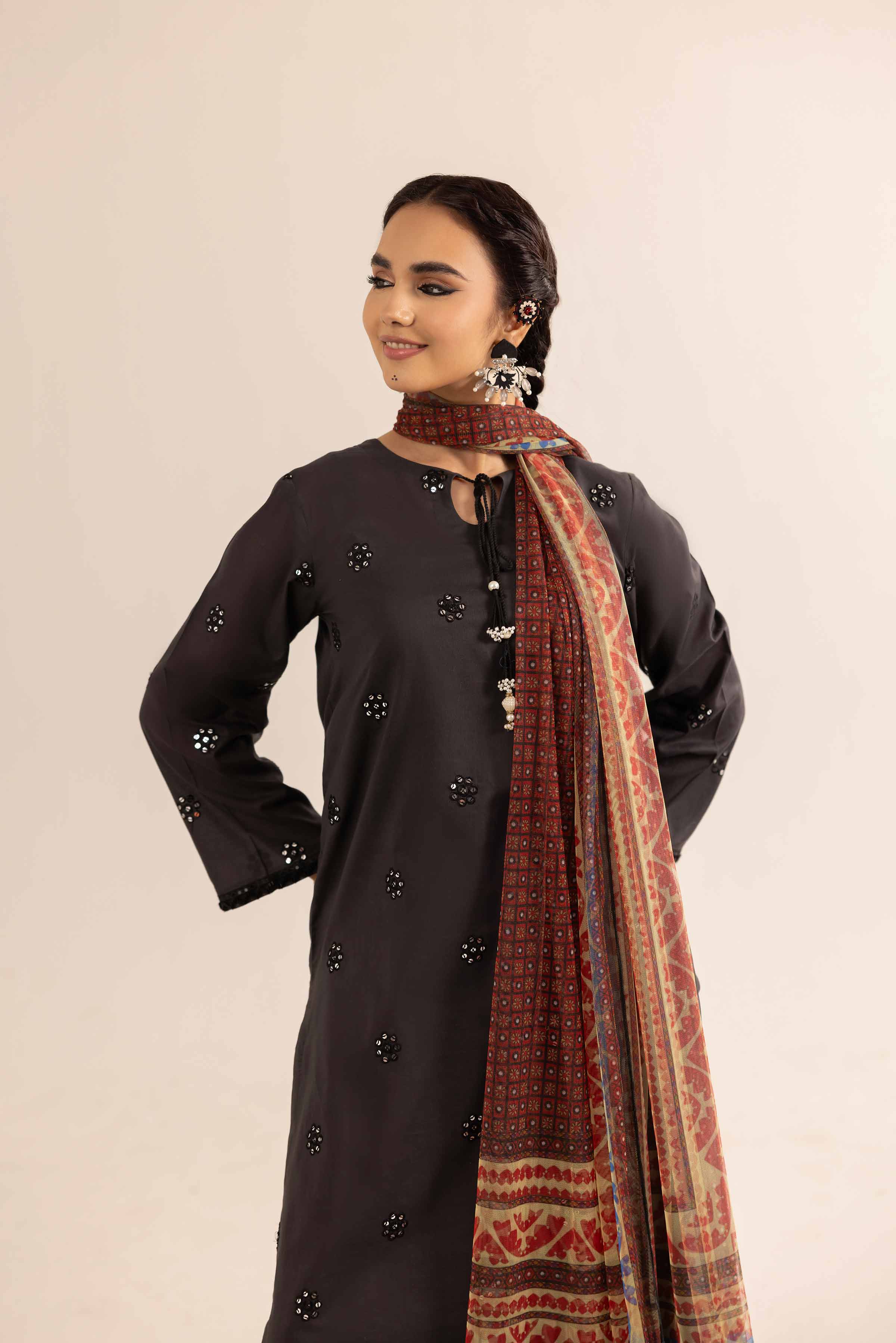 NishatUK - Black Embroidered Lawn 3-piece ready to wear Suit