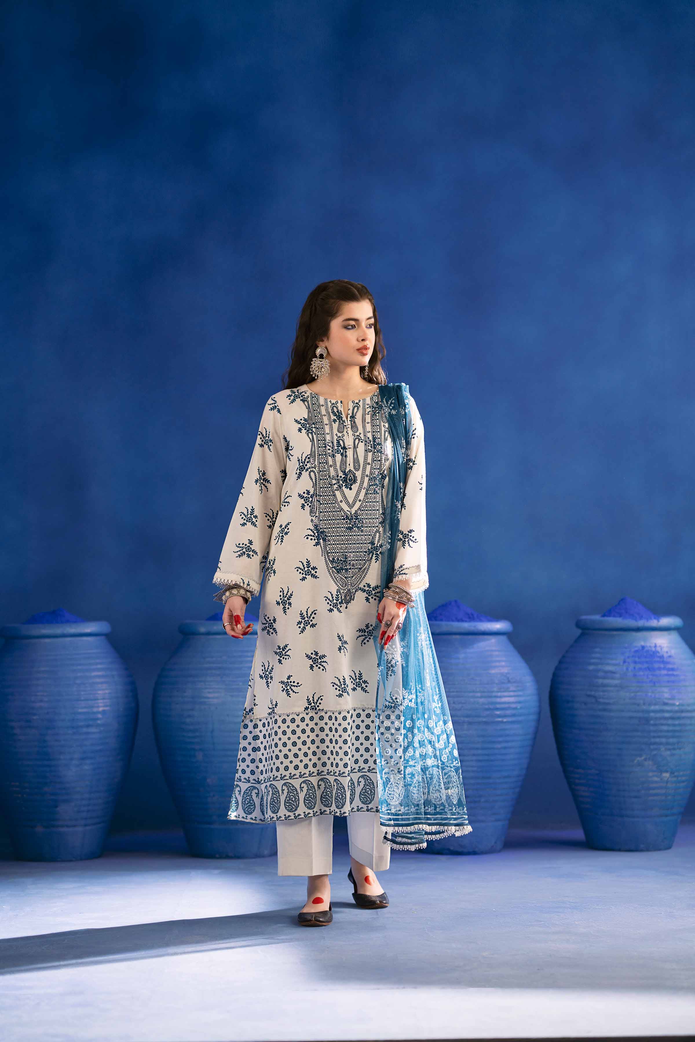 NishatUK - White Embroidered Lawn 3-piece ready to wear Suit