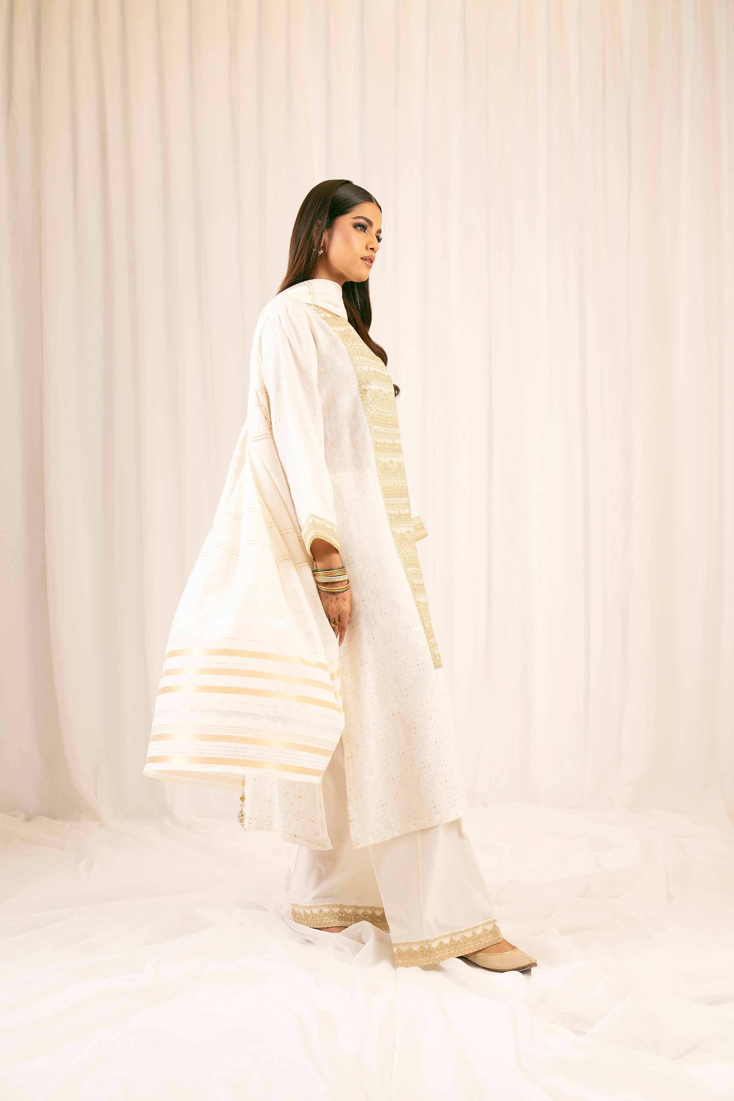 NishatUK - Off White Embroidered Jacquard 3-piece ready to wear Suit