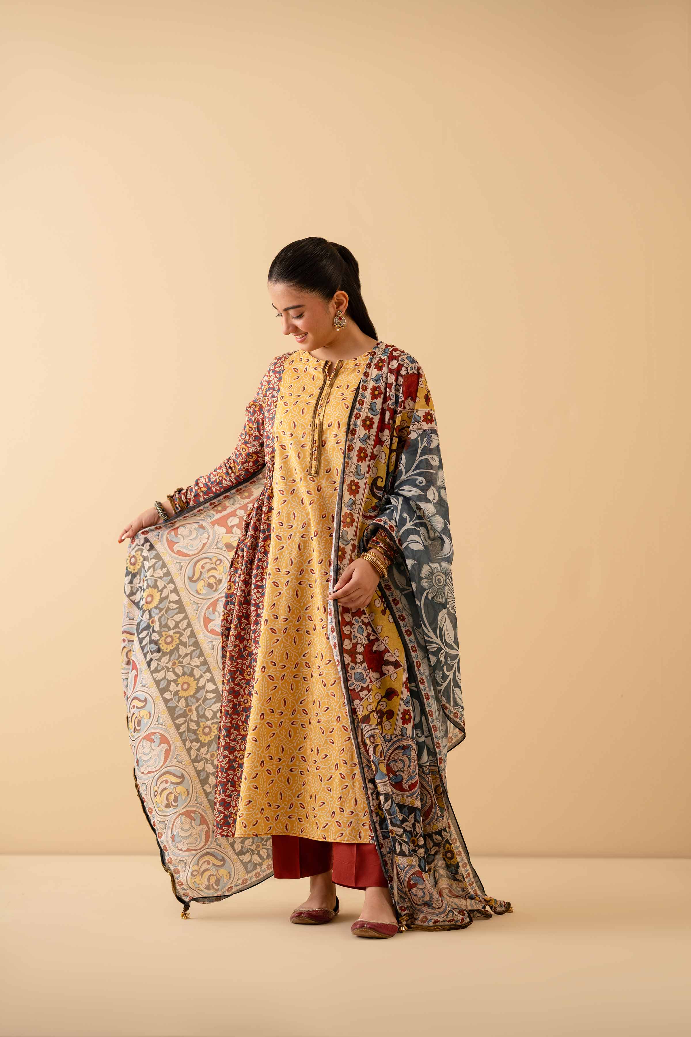NishatUK - Maroon Printed Lawn 3-piece ready to wear Suit