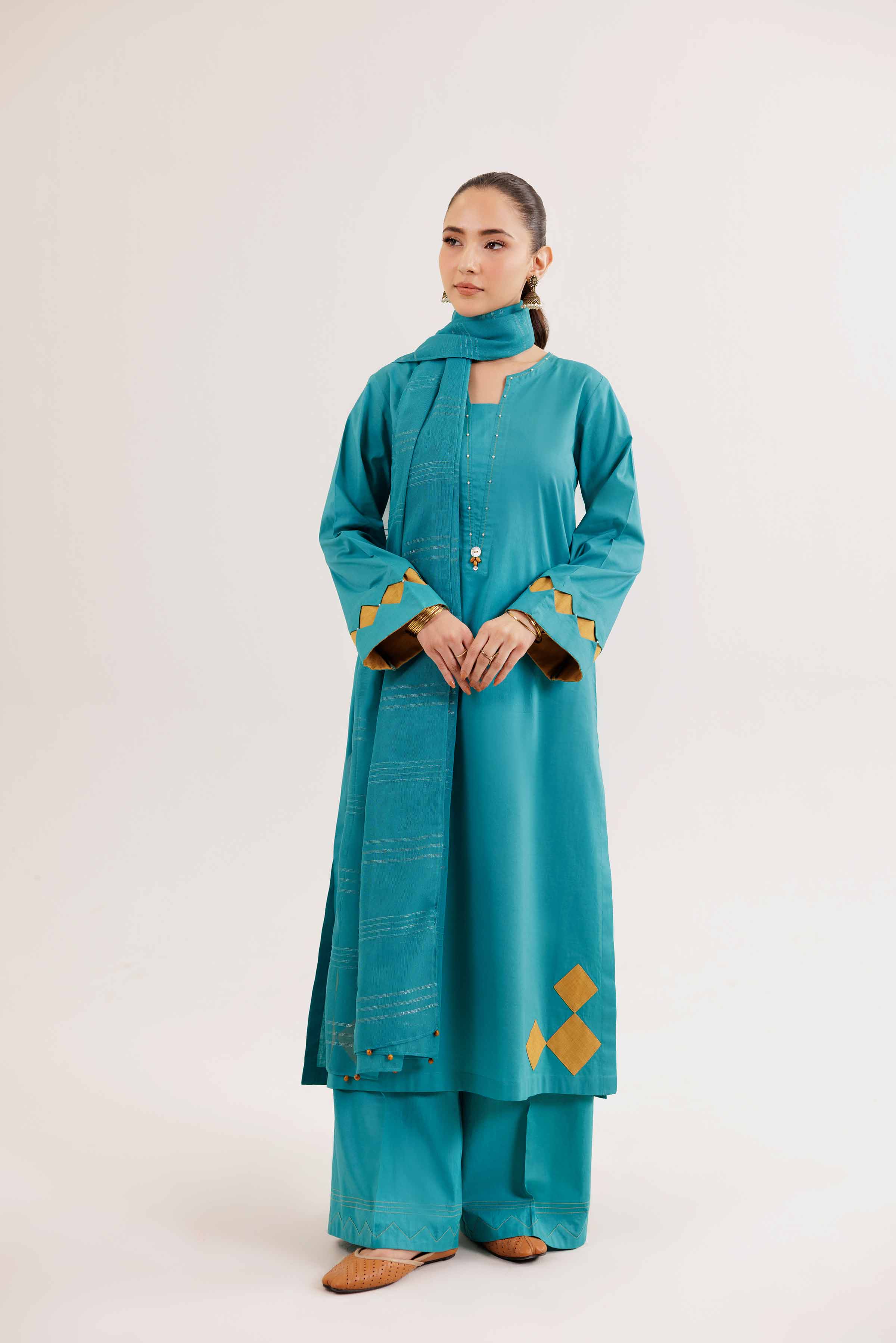 NishatUK - Turquaise Solids Jacquard 3-piece ready to wear Suit
