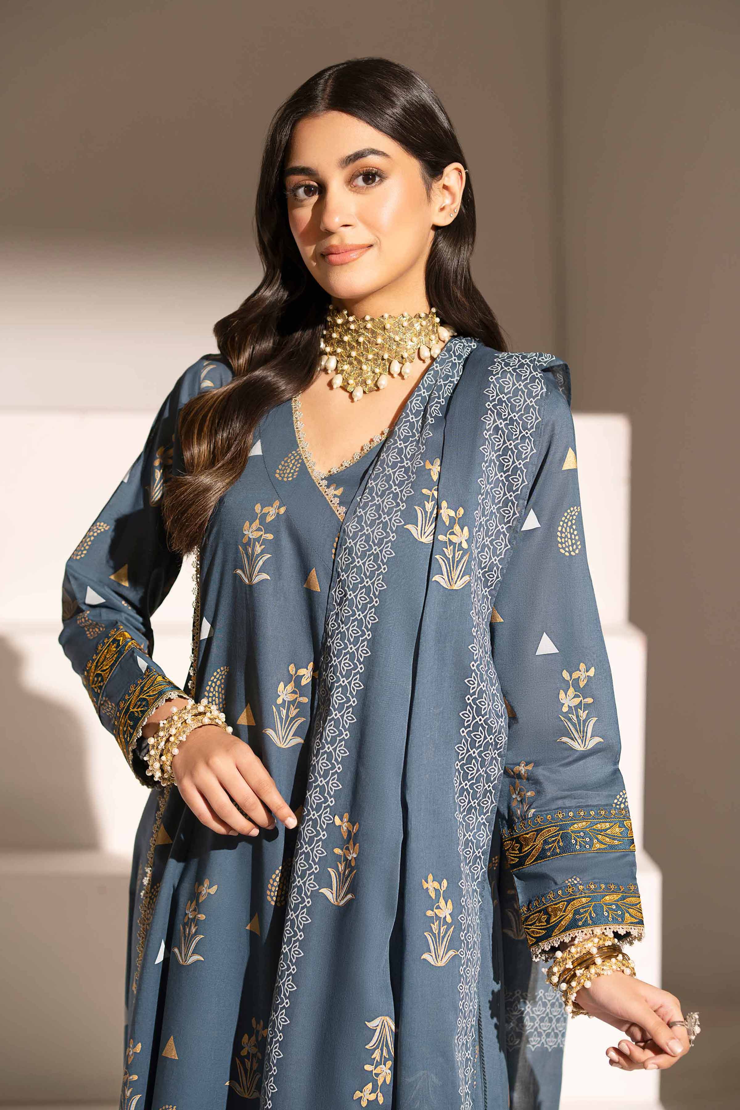NishatUK - Zinc Embroidered Lawn 3-piece ready to wear Suit