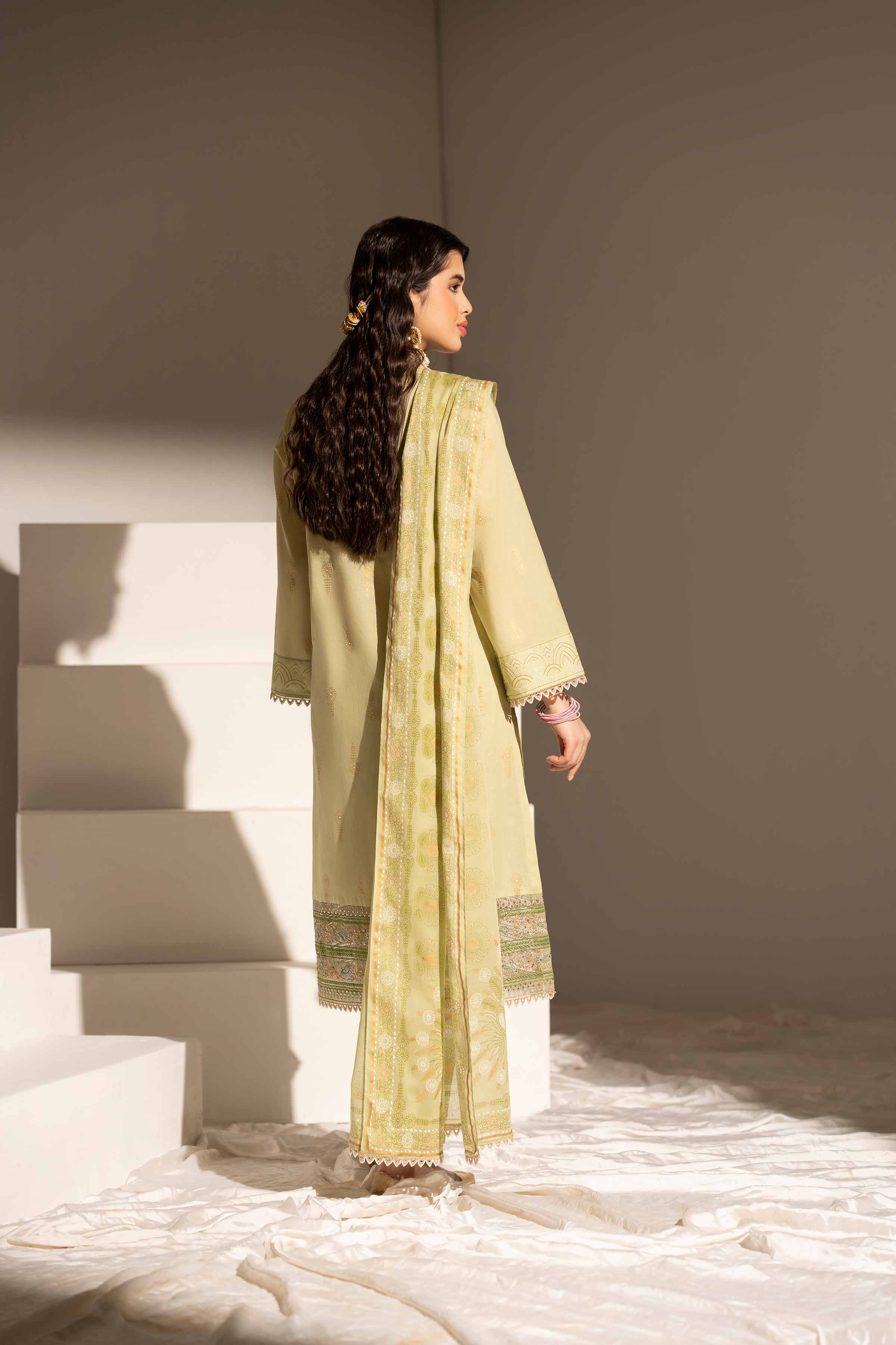 NishatUK - Pistachio Embroidered Lawn 3-piece ready to wear Suit