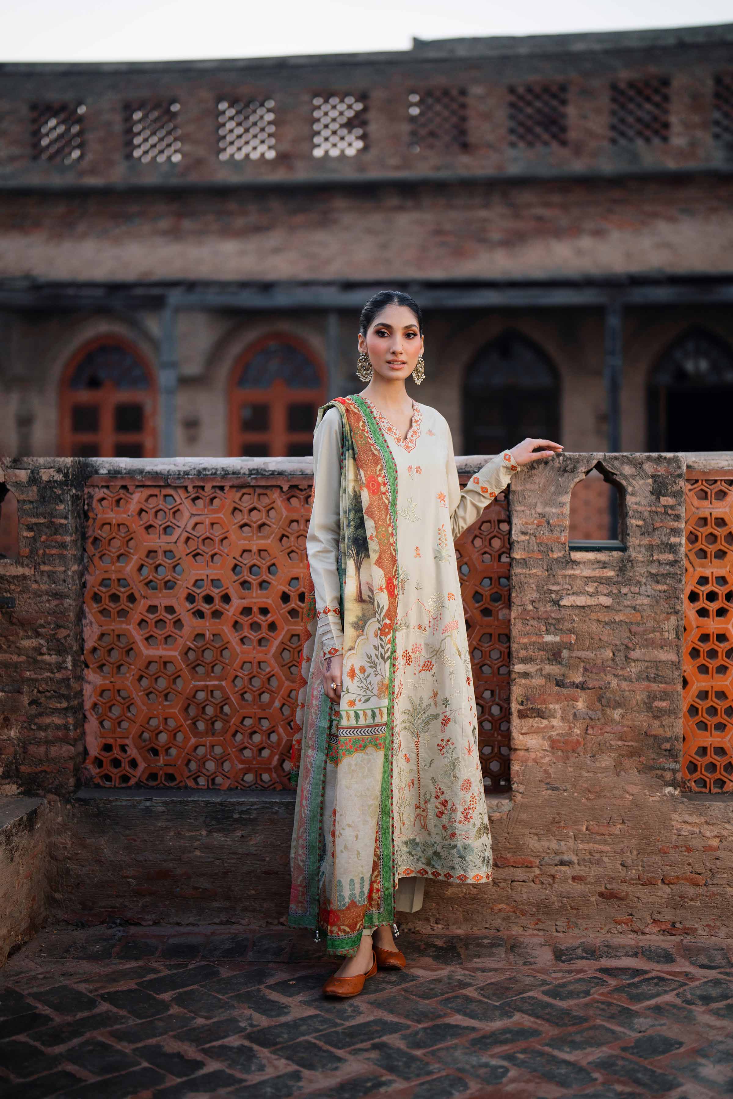 NishatUK - Green Embroidered Cambric 3-piece ready to wear Suit