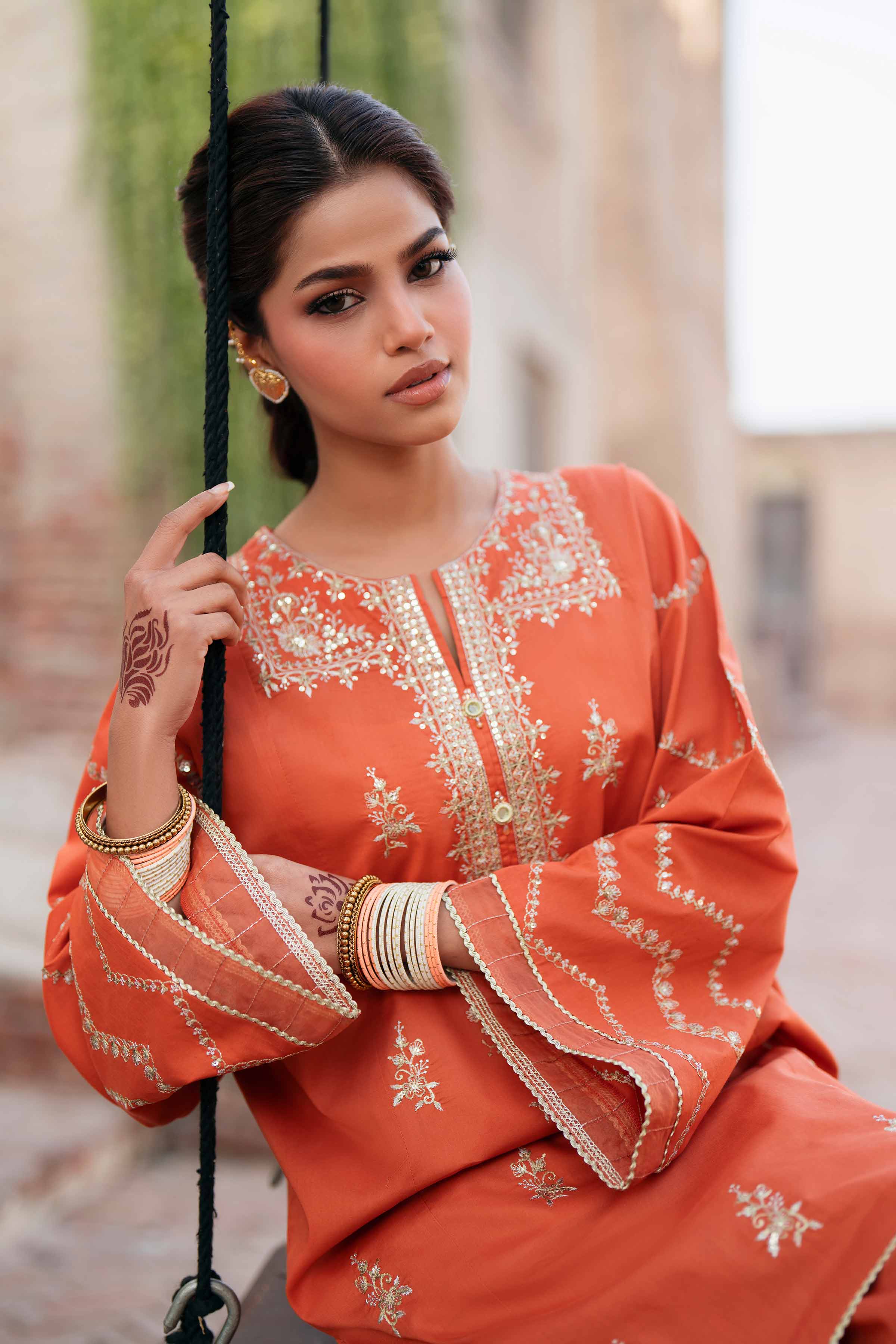 2 Piece - Embroidered Suit - PE26-243
