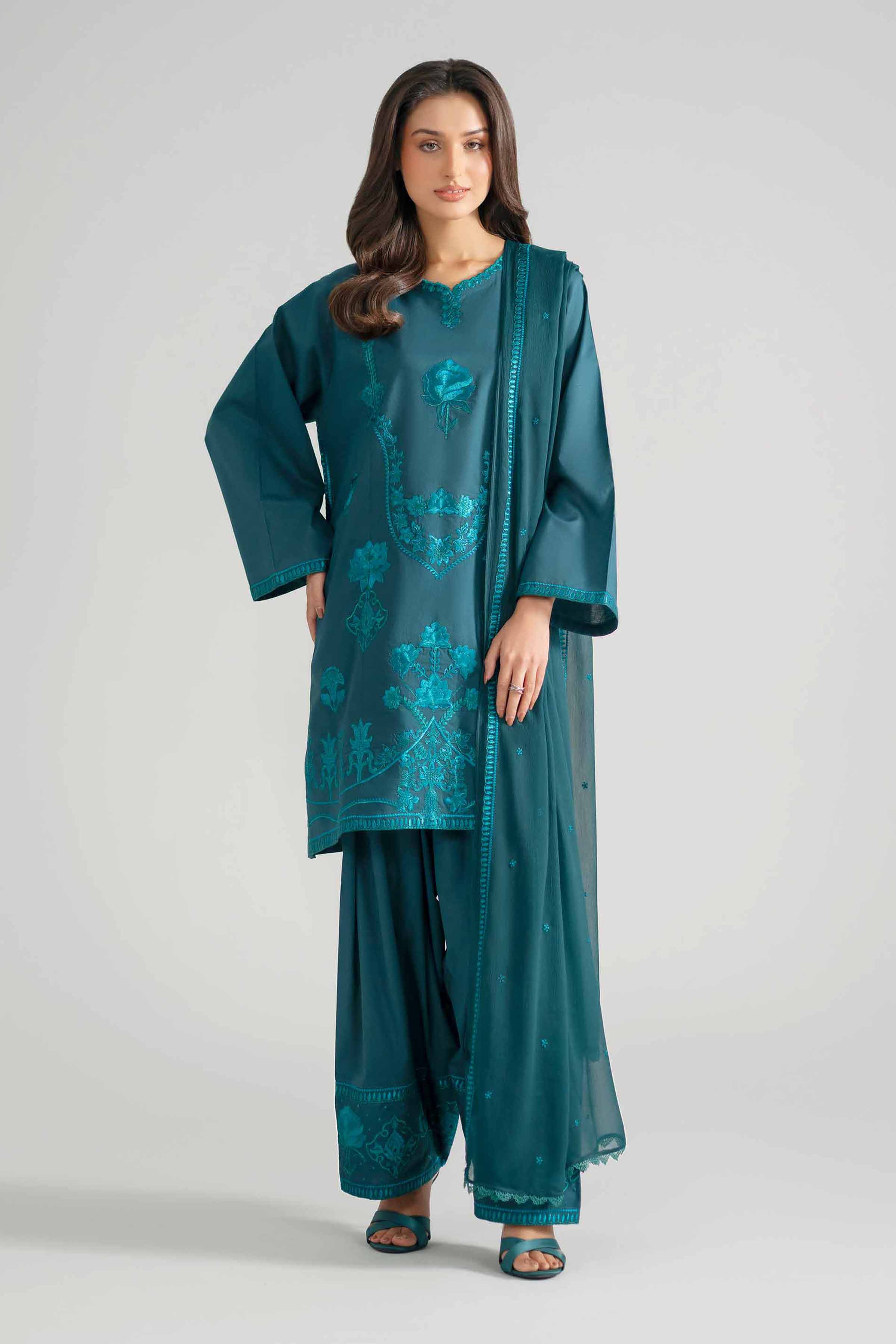 Nishat UK - Green Embroidered Cambric 3 Piece ready to wear Suit