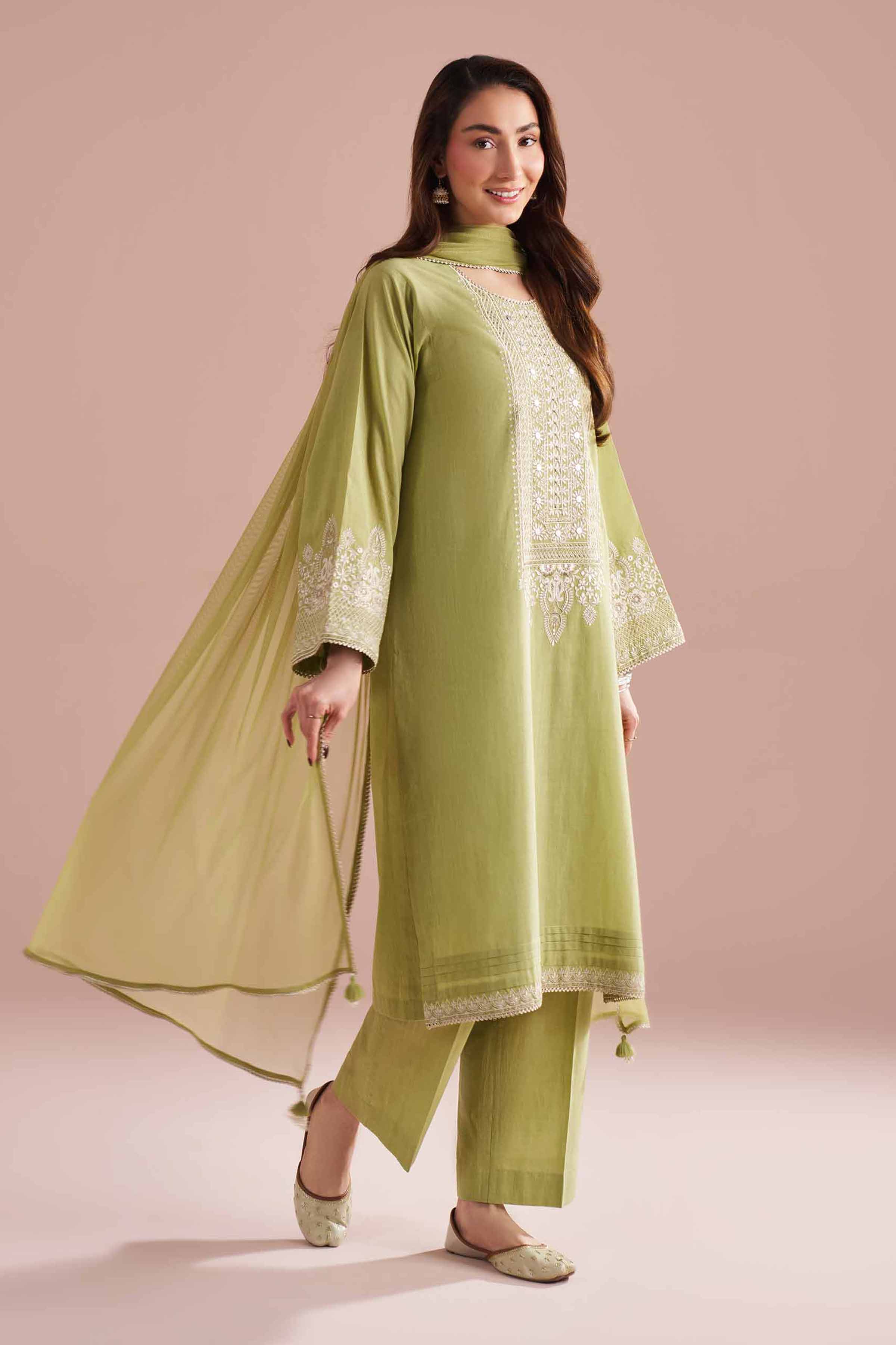 NishatUK - Green Embroidered Cross Hatch 3-piece ready to wear Suit