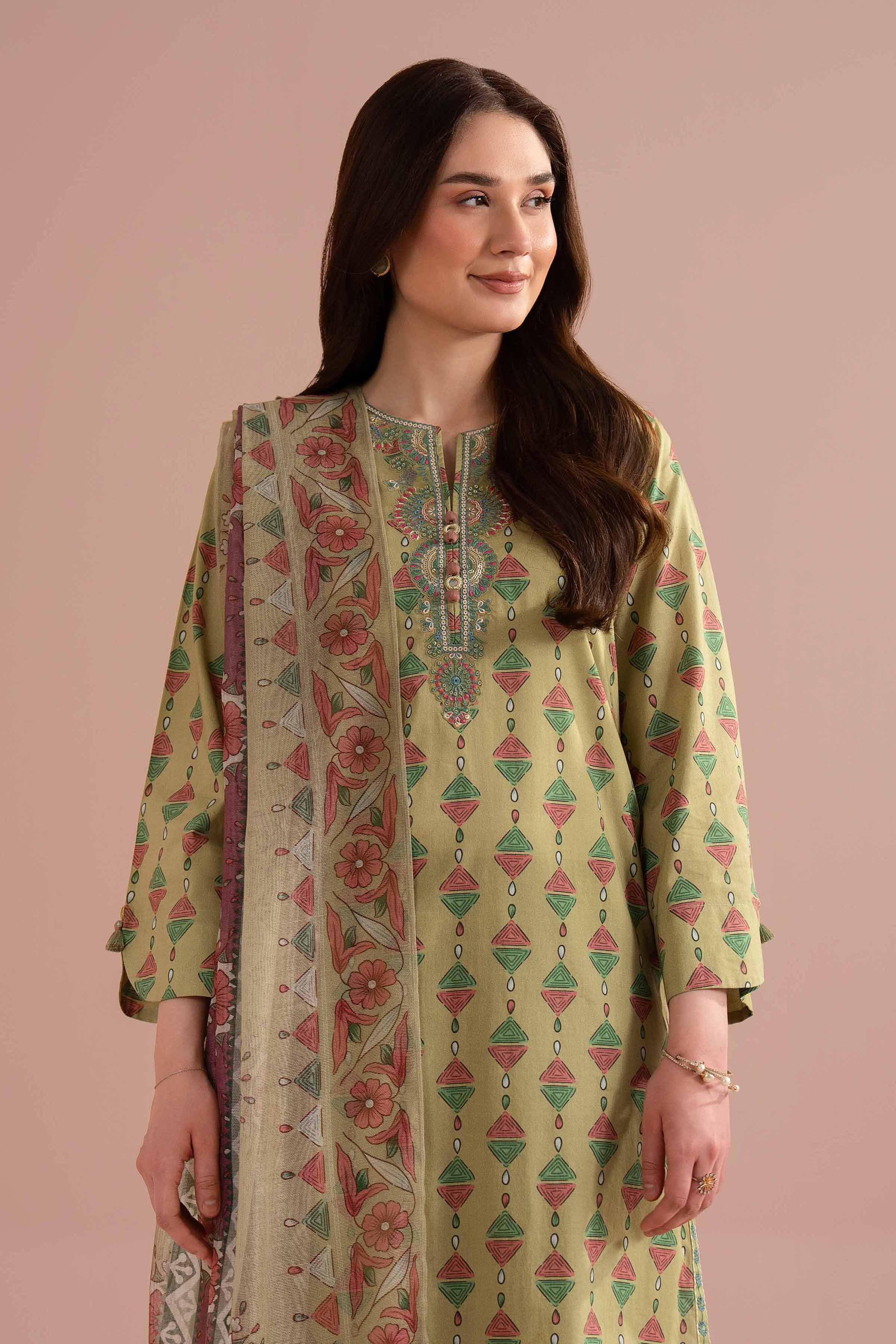 NishatUK - Green Embroidered Lawn 3-piece ready to wear Suit