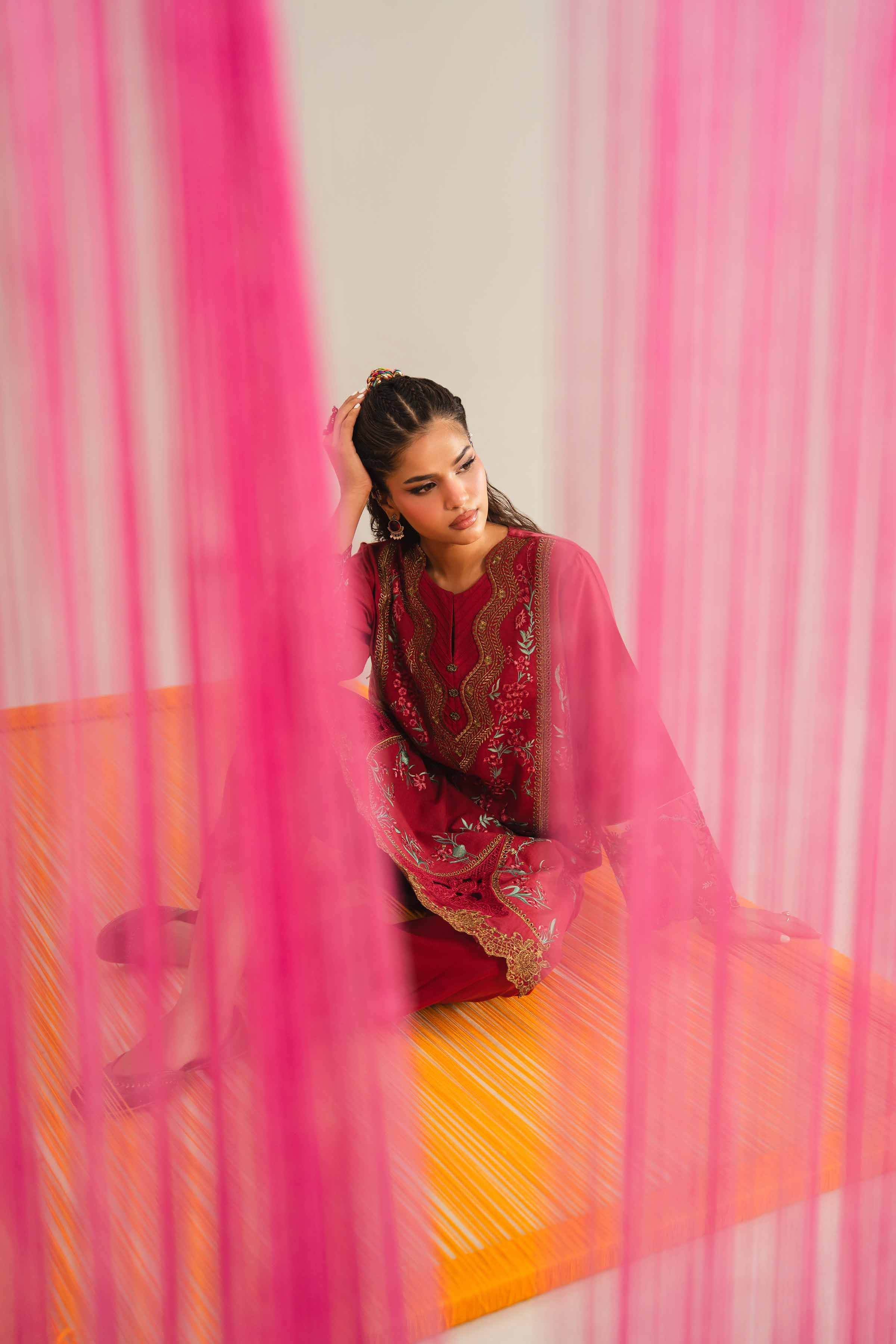 2 Piece - Embroidered Suit - PE26-46