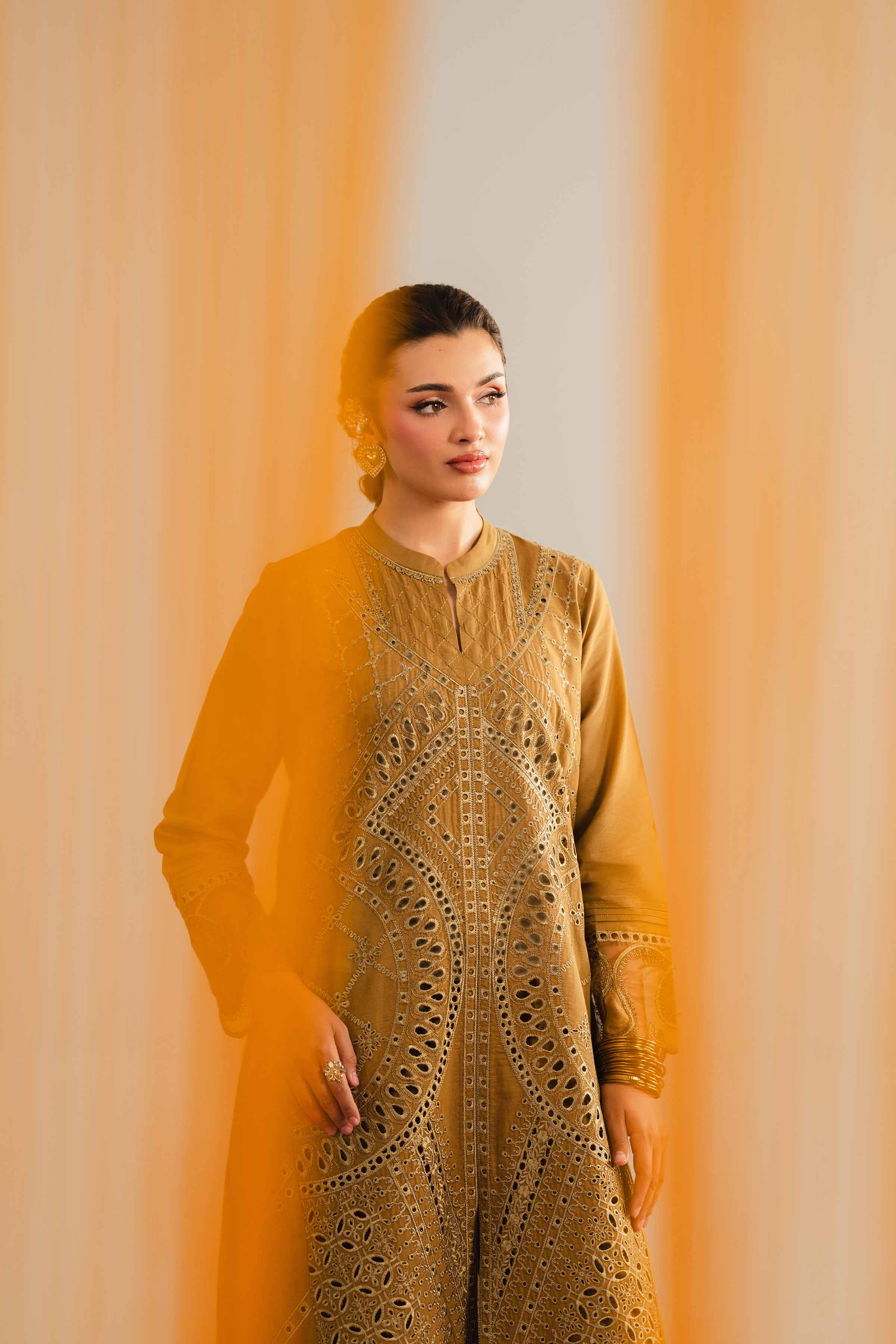 2 Piece - Embroidered Suit - PE26-52