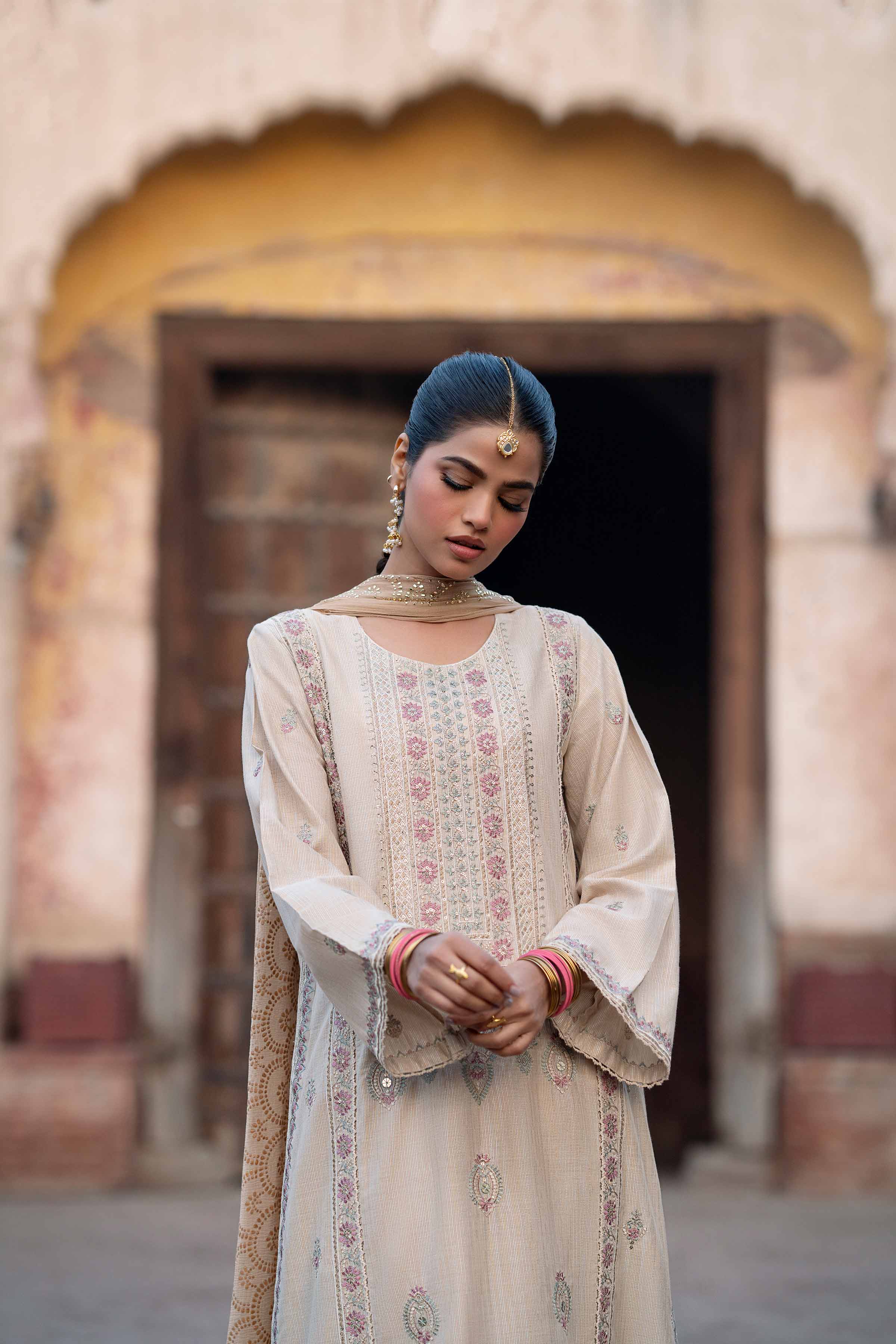 NishatUK - Off White Embroidered Yarn Dyed 3-piece ready to wear Suit
