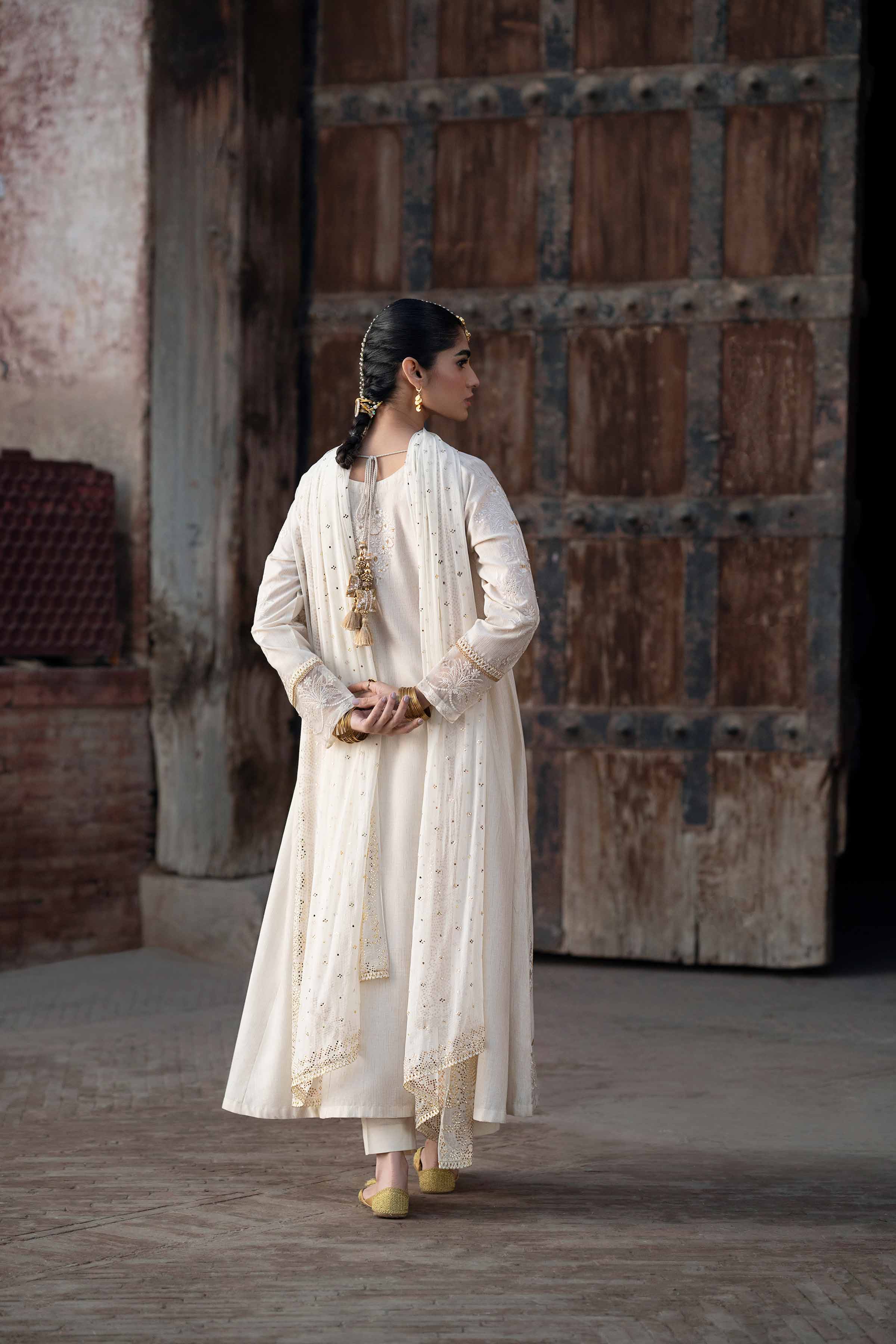 NishatUK - Off White Embroidered Yarn Dyed 3-piece ready to wear Suit