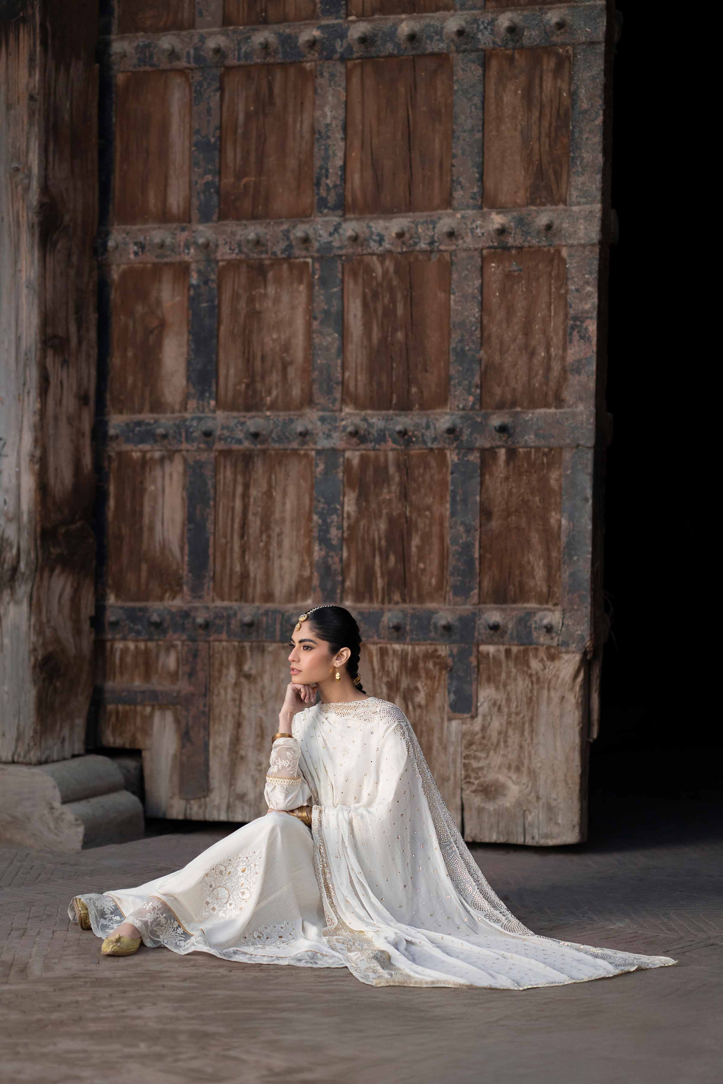 NishatUK - Off White Embroidered Yarn Dyed 3-piece ready to wear Suit