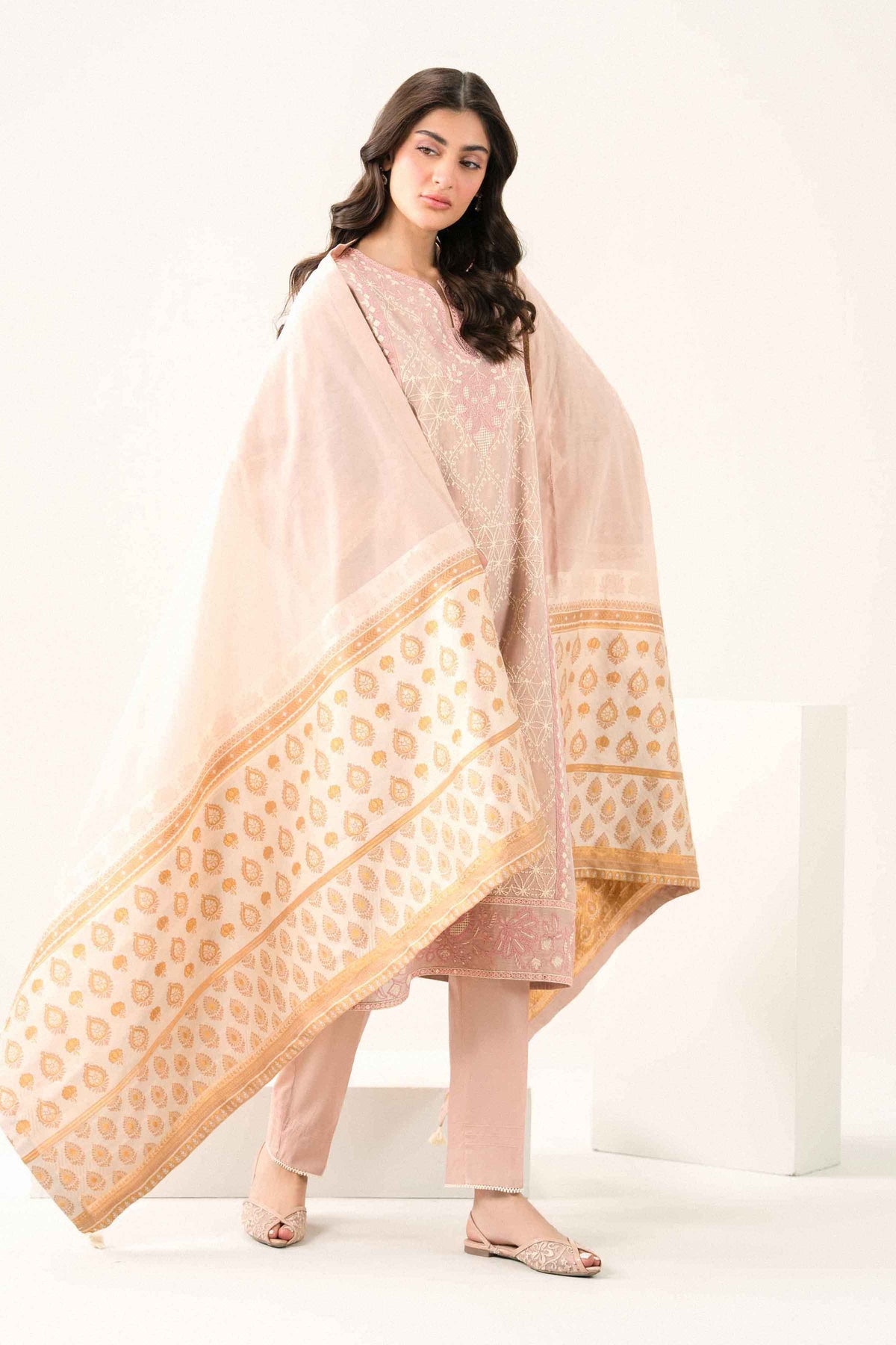 Nishat UK - Pink Embroidered Yarn Dyed 3 Pieces ready to wear Suit