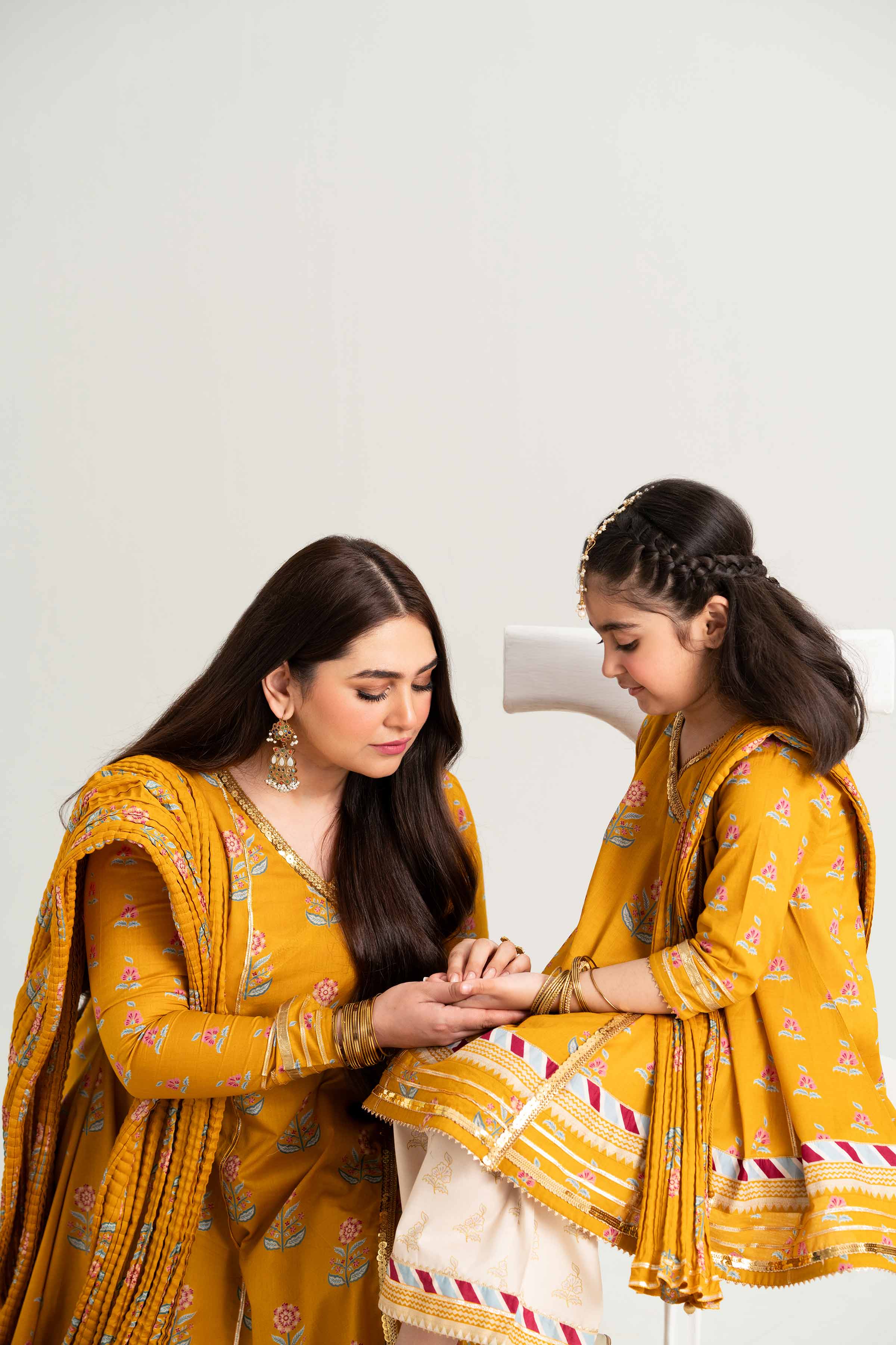 NishatUK - Mustard Printed Lawn 3-piece ready to wear Suit