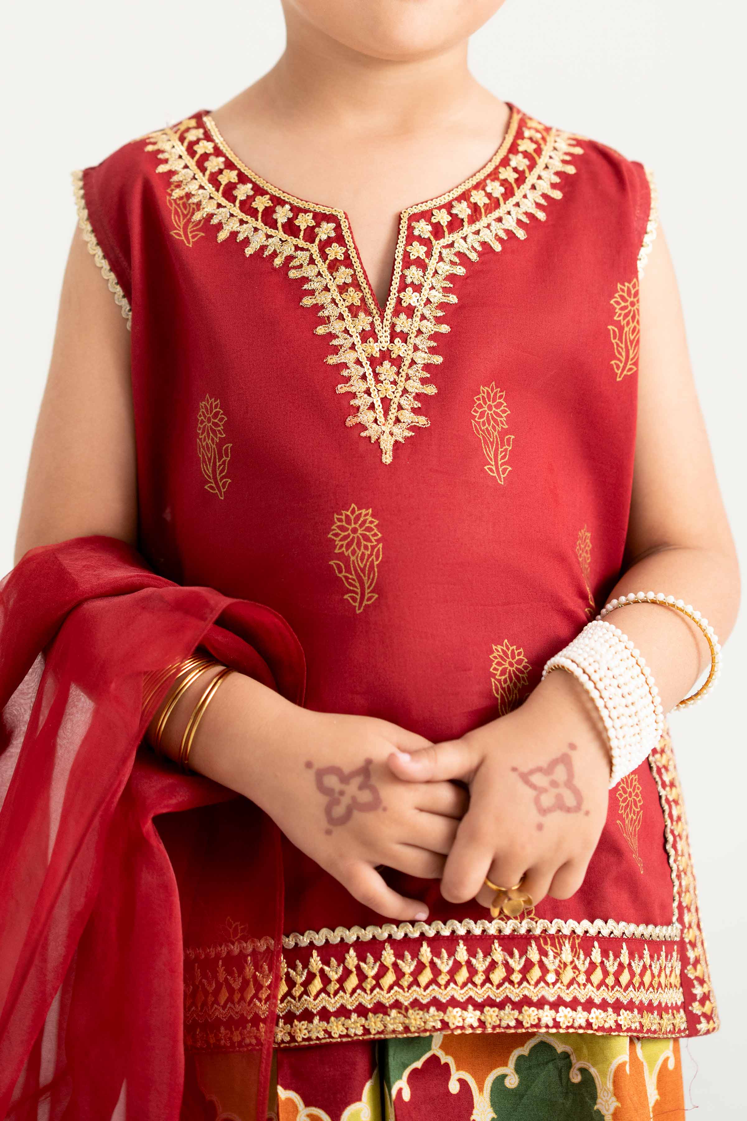 NishatUK - Maroon Embroidered Lawn 3-piece ready to wear Suit