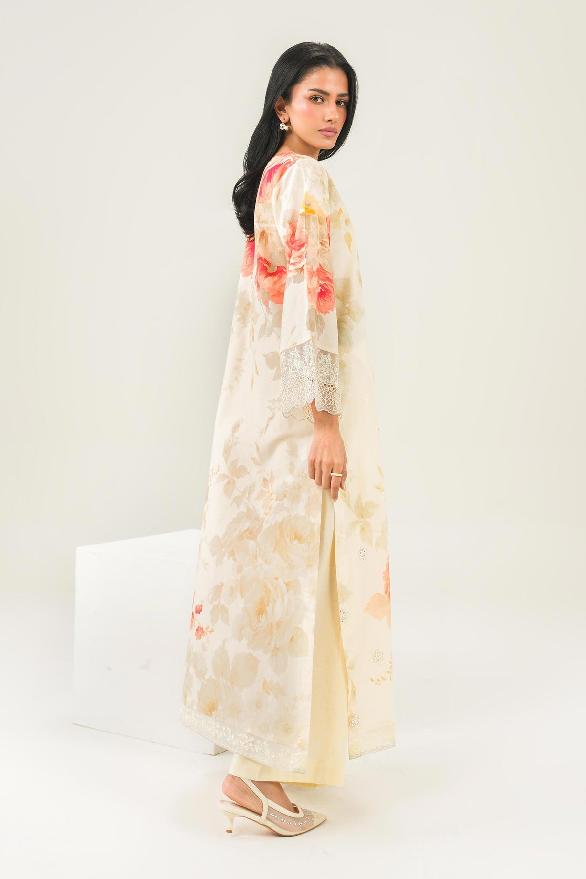 Nishat UK - Yellow Embroidered Gold Slub 2 Pieces ready to wear