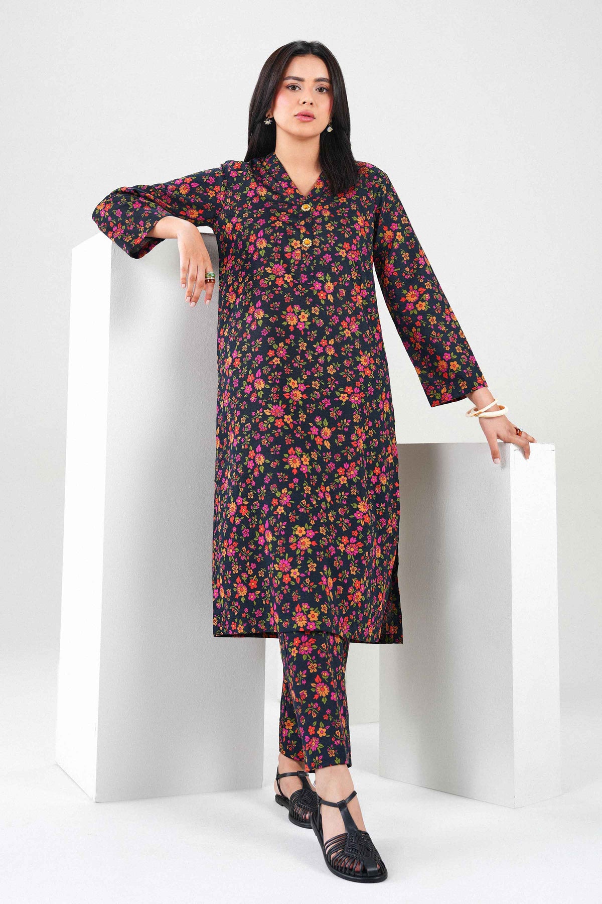 Nishat UK - Multi Embroidered Karandi 2 Pieces ready to wear