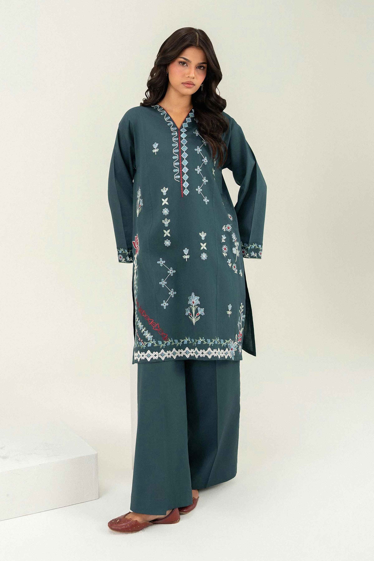 Nishat UK - Green Embroidered Cambric 2 Pieces ready to wear Dress