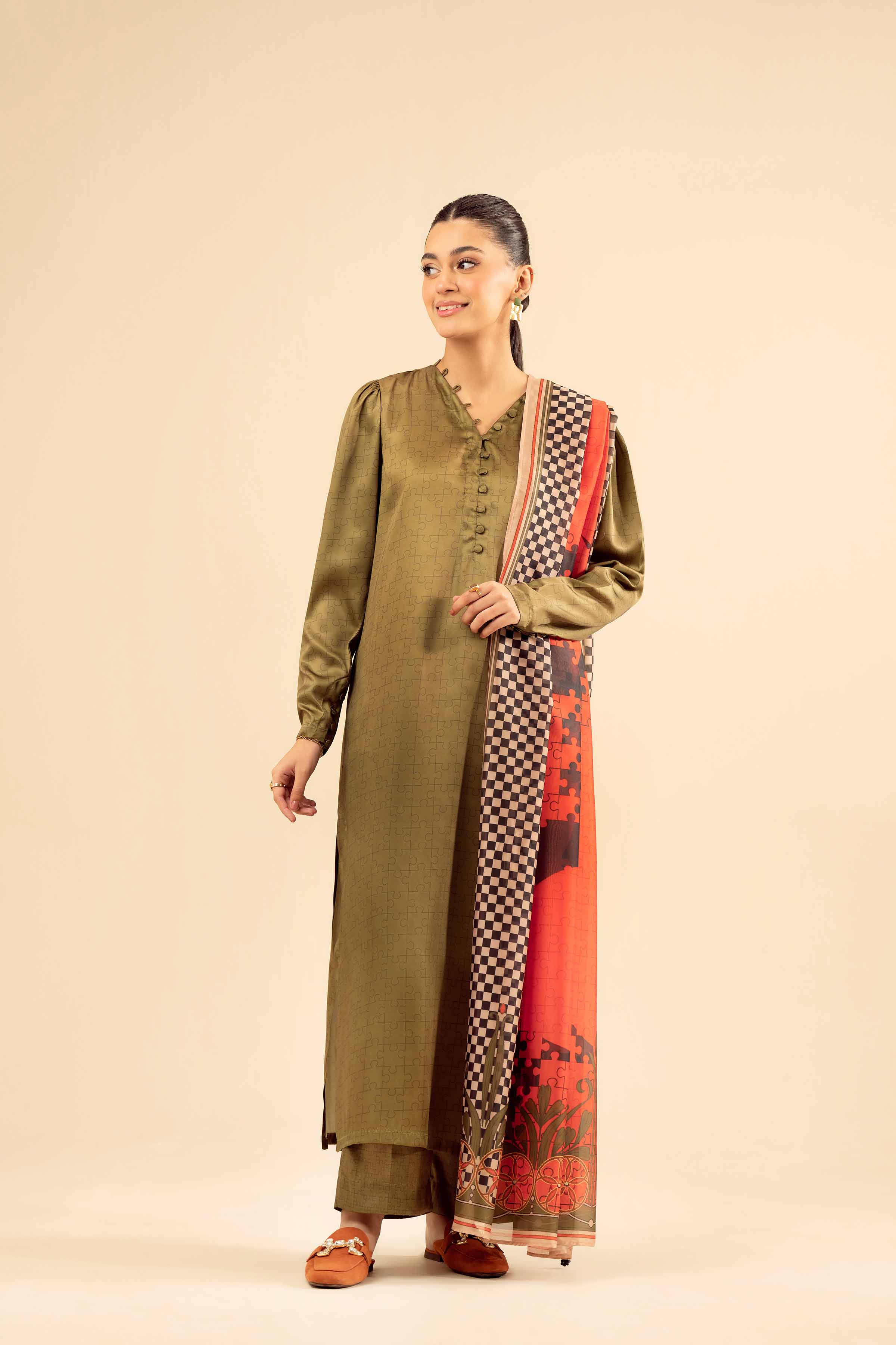 NishatUK - Green Printed Silk 3-piece ready to wear Suit