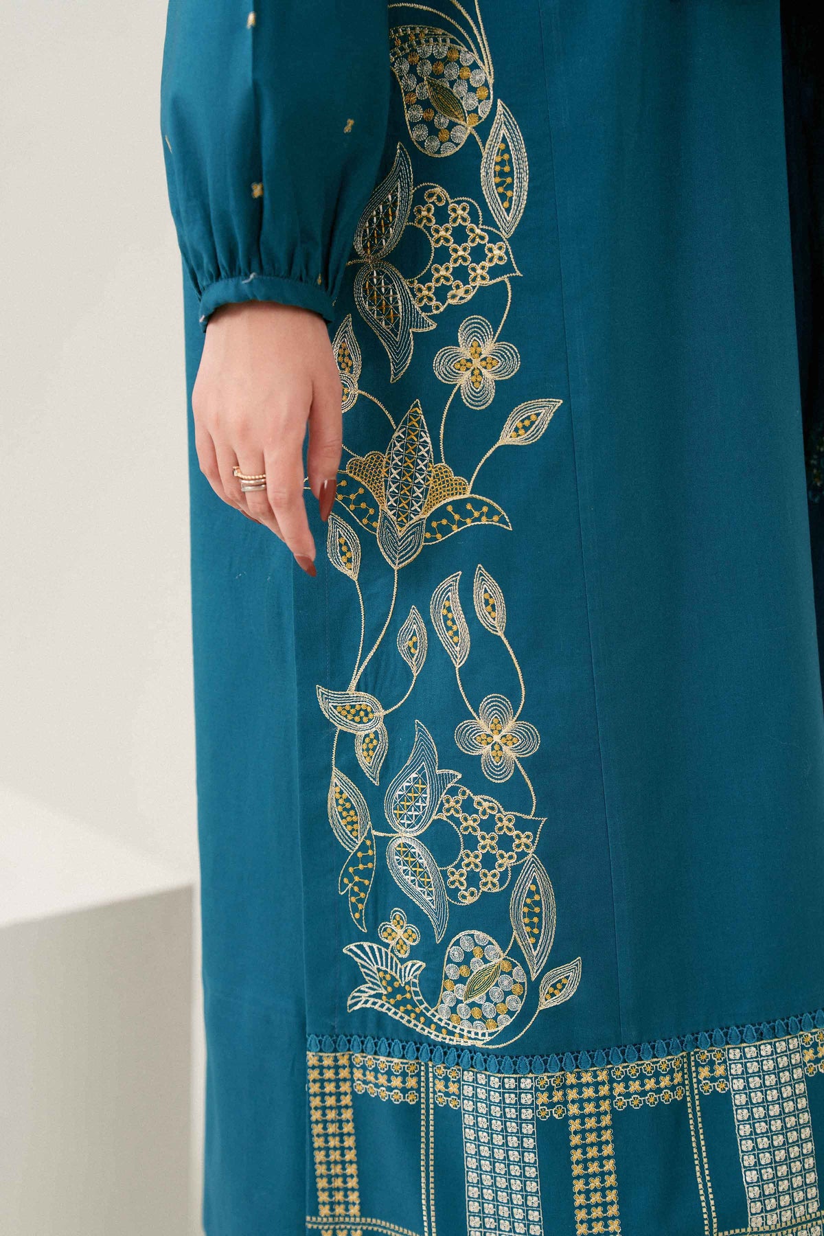 Nishat UK - Green Embroidered Cambric 3 Pieces ready to wear