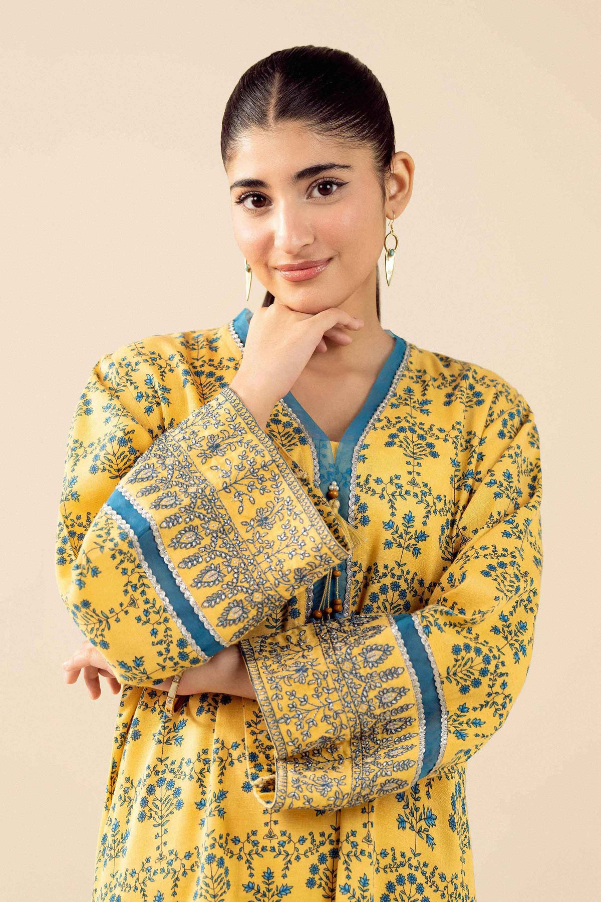 Nishat UK - Yellow Embroidered Karandi 3 Pieces ready to wear