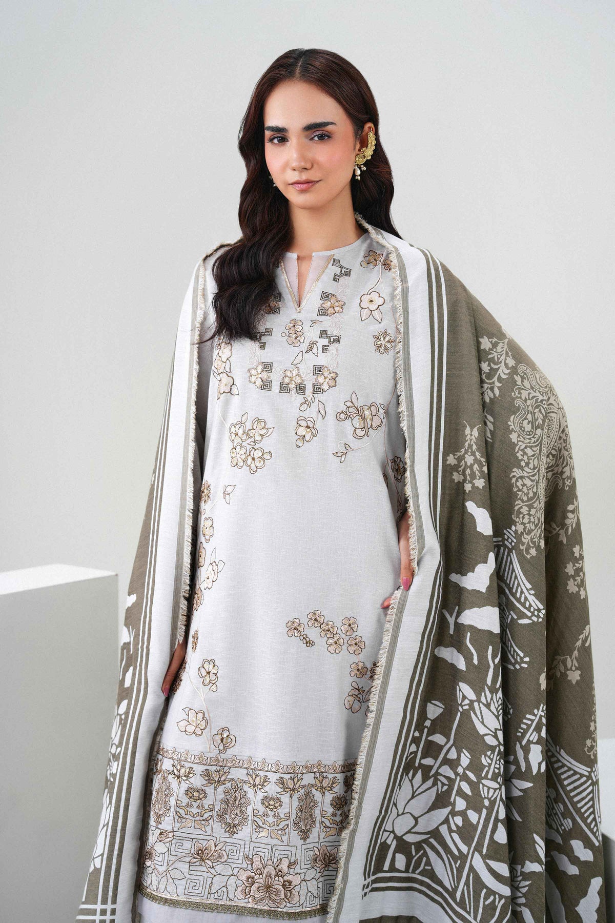 Nishat UK - Grey Embroidered Karandi 3 Pieces ready to wear Suit