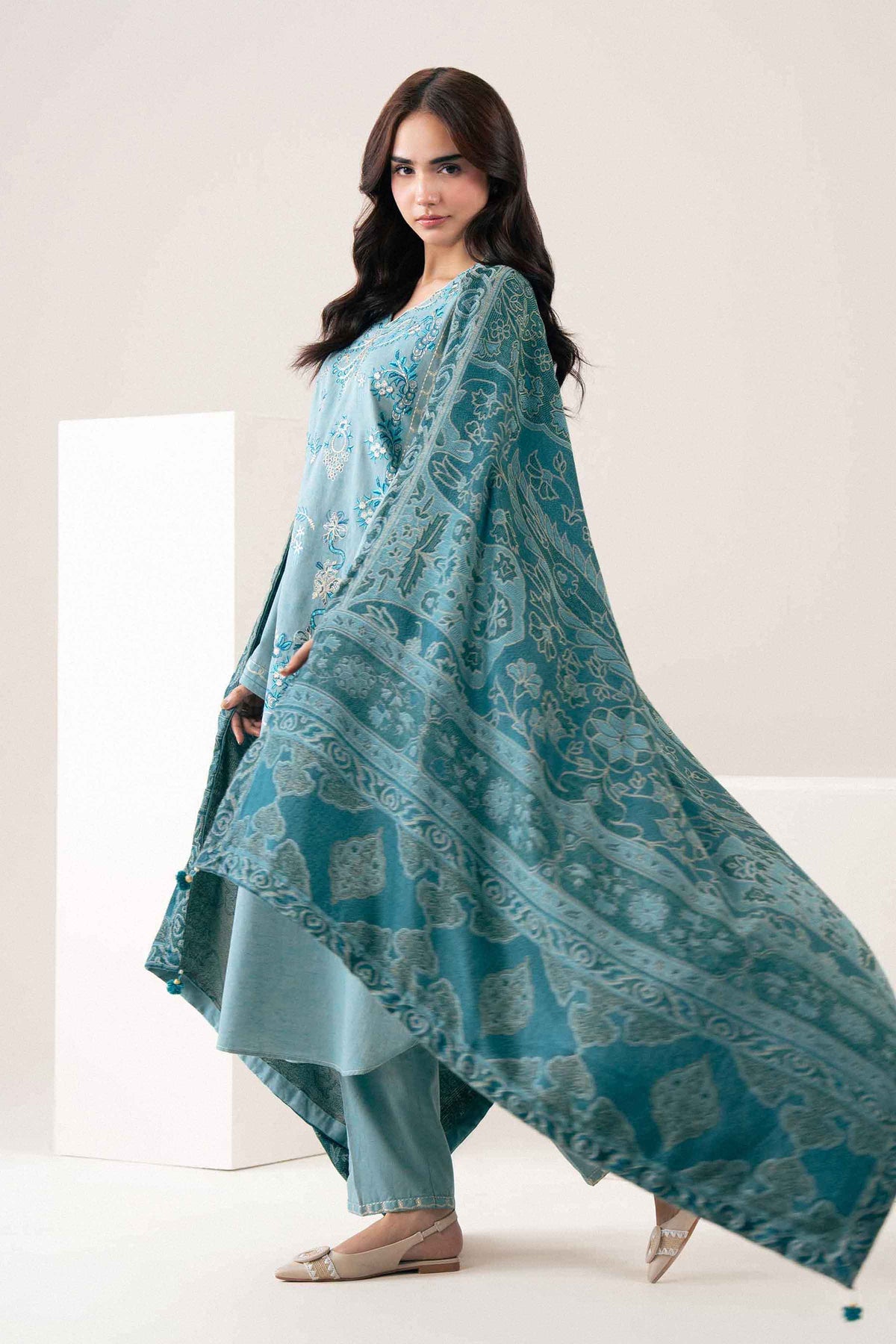 Nishat UK - Blue Embroidered Linen 3 Pieces ready to wear Suit