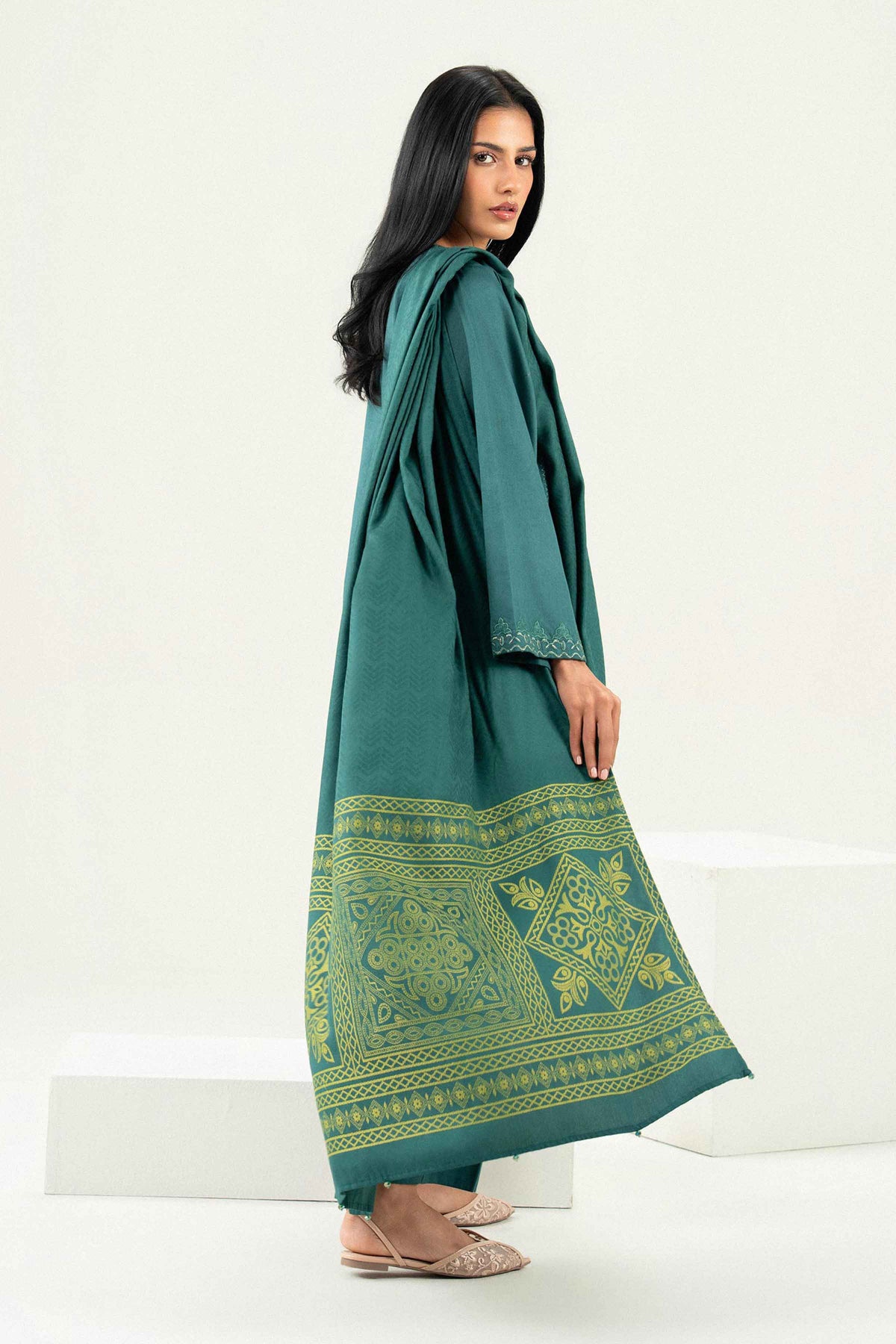 Nishat UK - Green Embroidered Viscose 3 Pieces ready to wear Suit