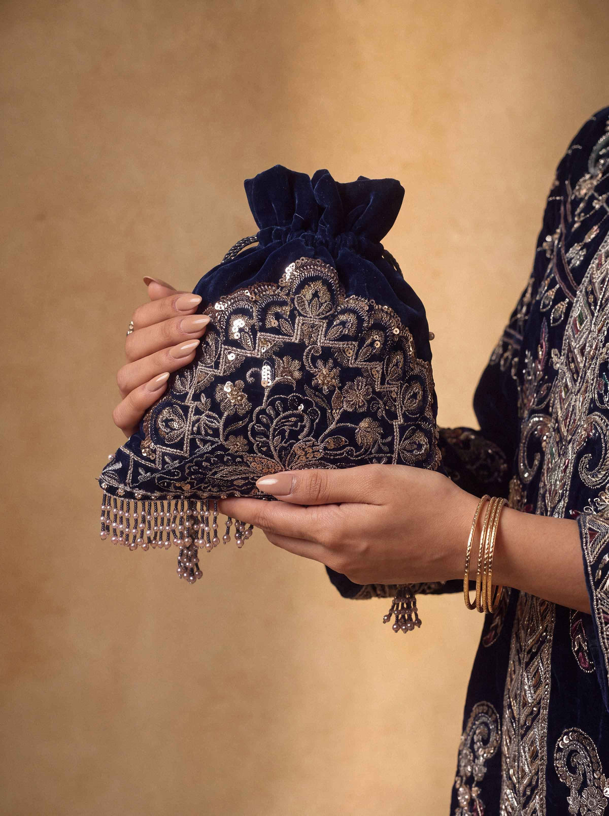 Nishat UK - Blue Embroidered Velvet 1 Piece ready to wear pouch