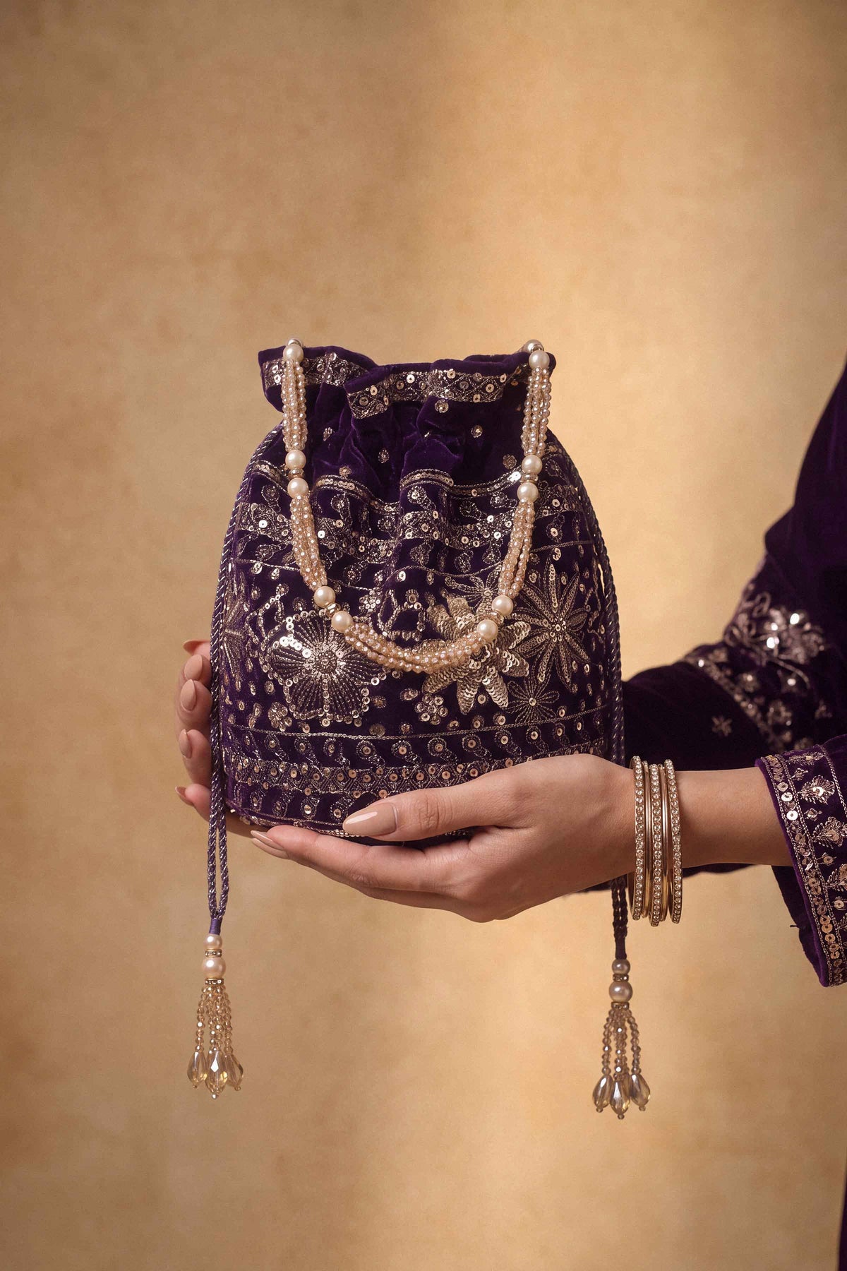 Nishat UK - Purple Embroidered Velvet 1 Piece ready to wear Pouch