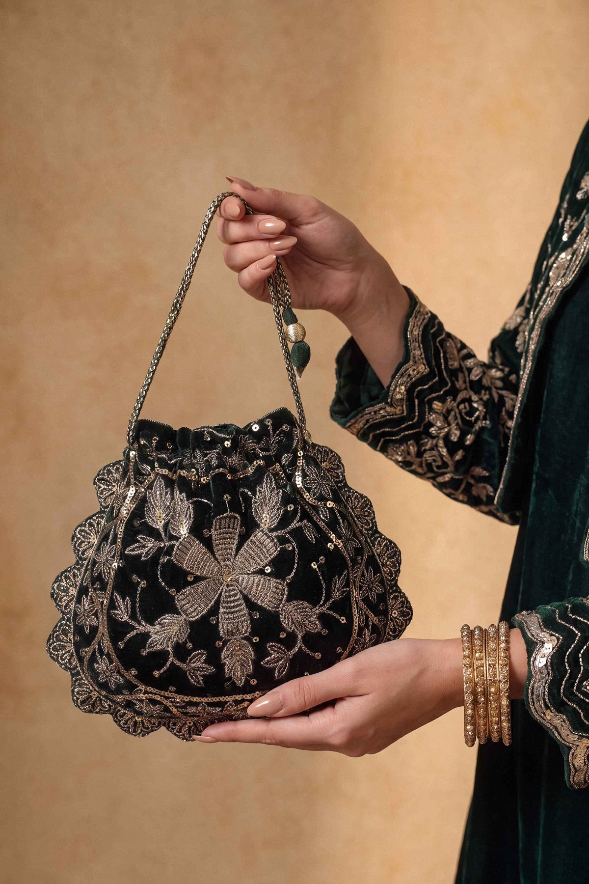 Nishat UK - Green Embroidered Velvet 1 Piece ready to wear Pouch