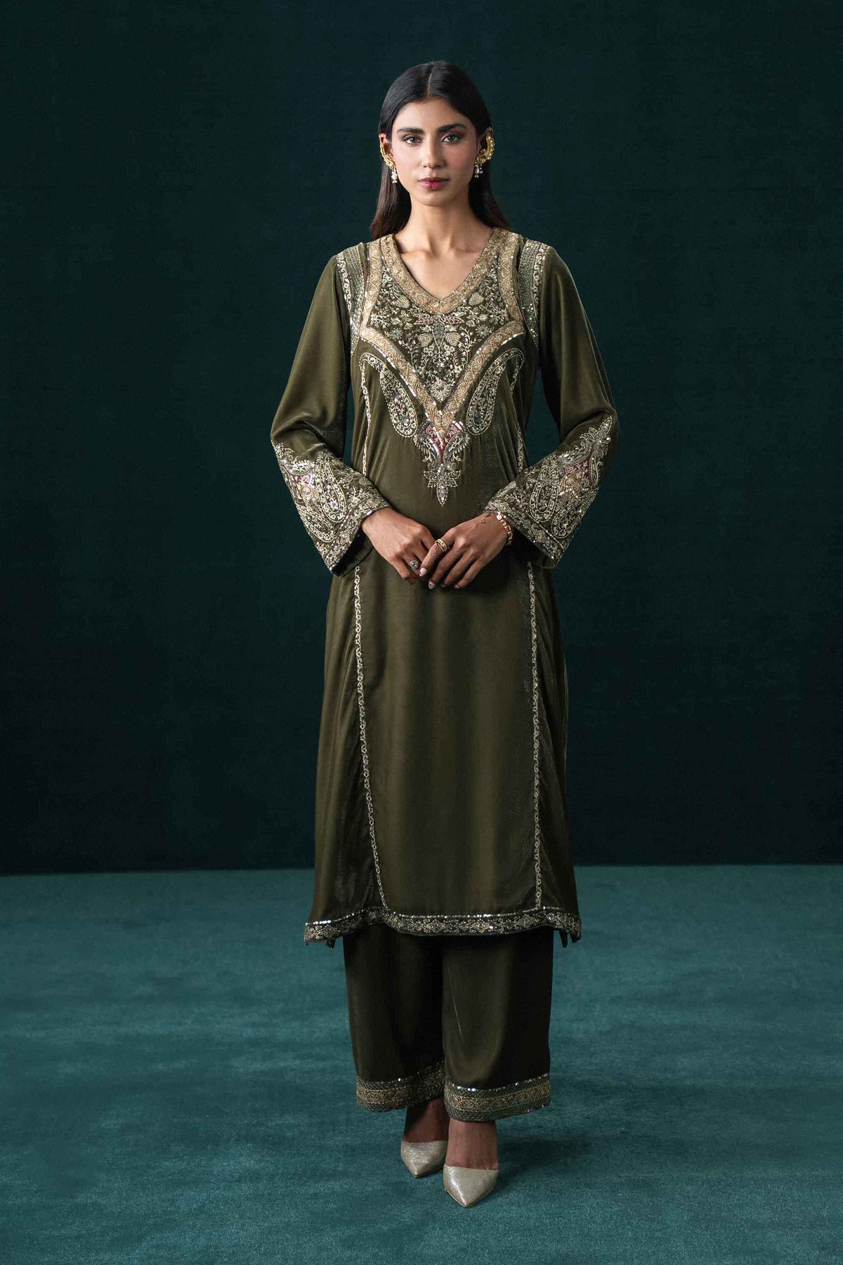 Nishat UK - Green Embroidered Velvet 2 Pieces ready to wear Dress