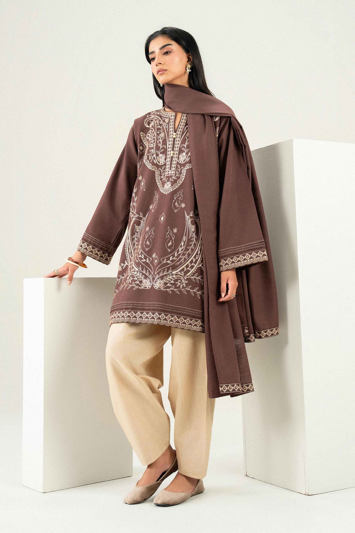 Nishat UK - Brown Embroidered Karandi 2 Pieces ready to wear